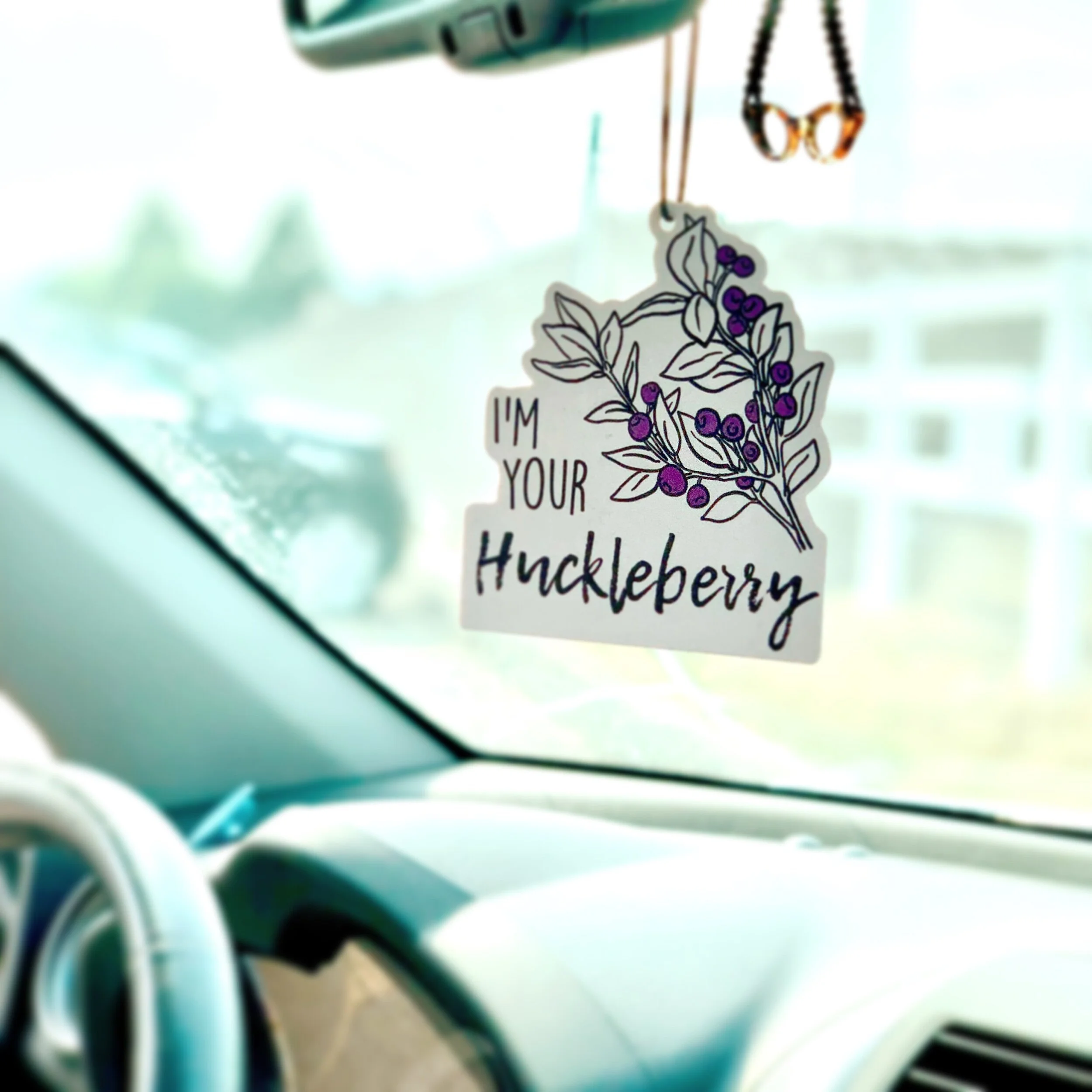 5C3F00B0-624D-4BF4-8D63-2AA7EA08E822