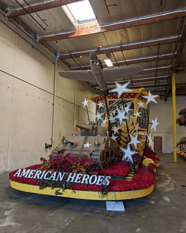 Our float looks amazing thanks to our volunteers!