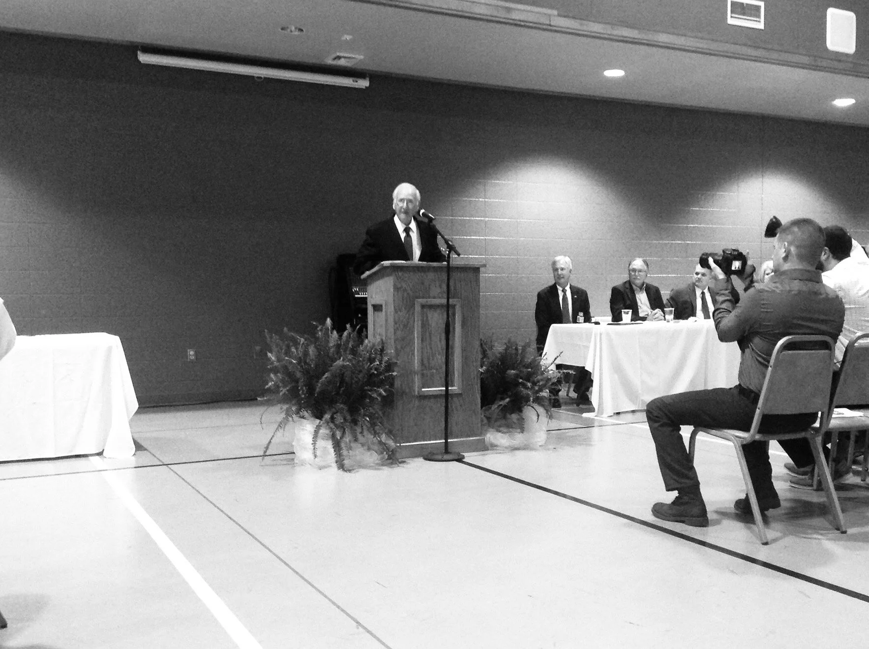 Charles Staggs - A Man Had Confidence In Me