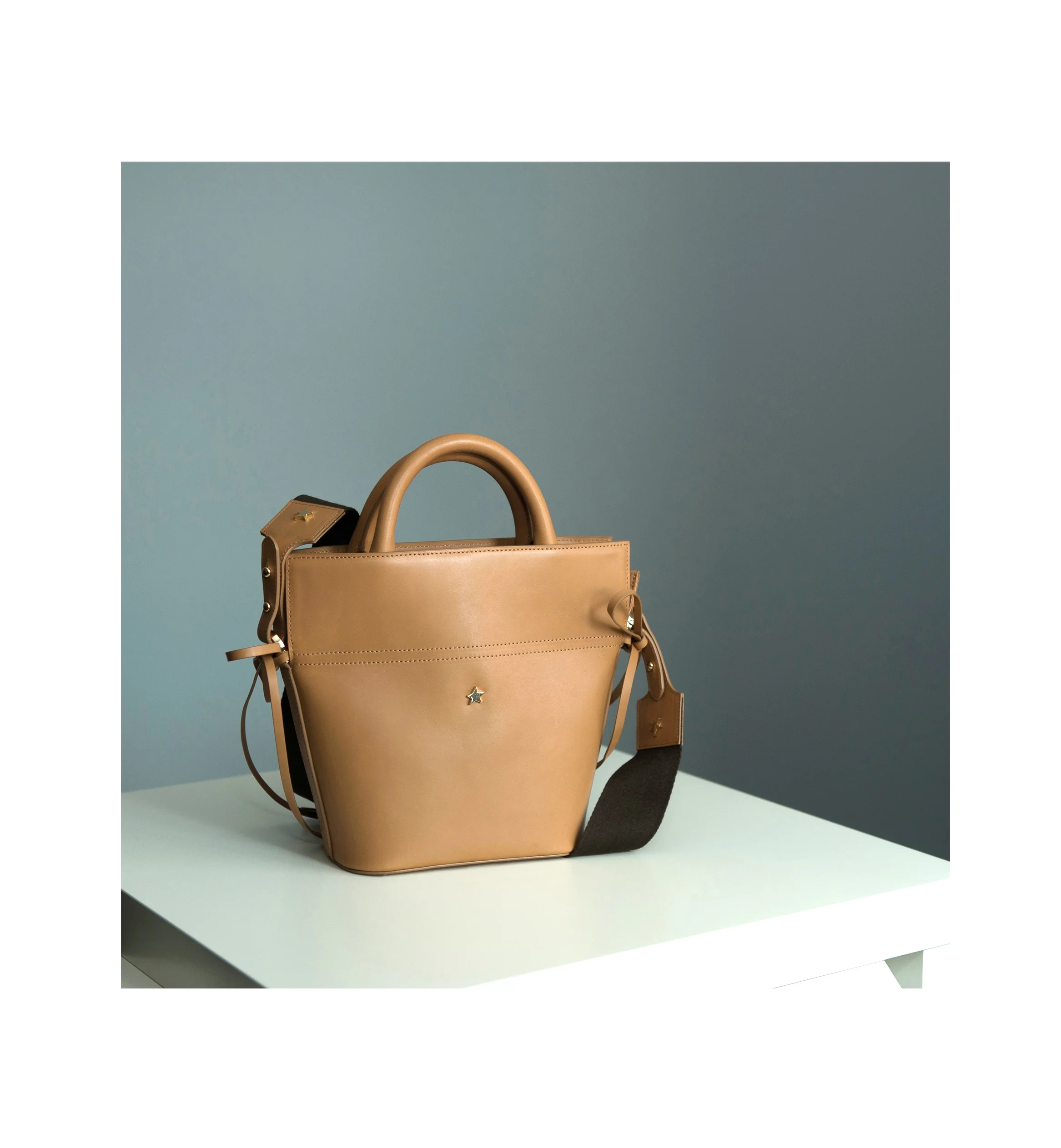 Arizona Small bag_Tan_FrontView.jpg