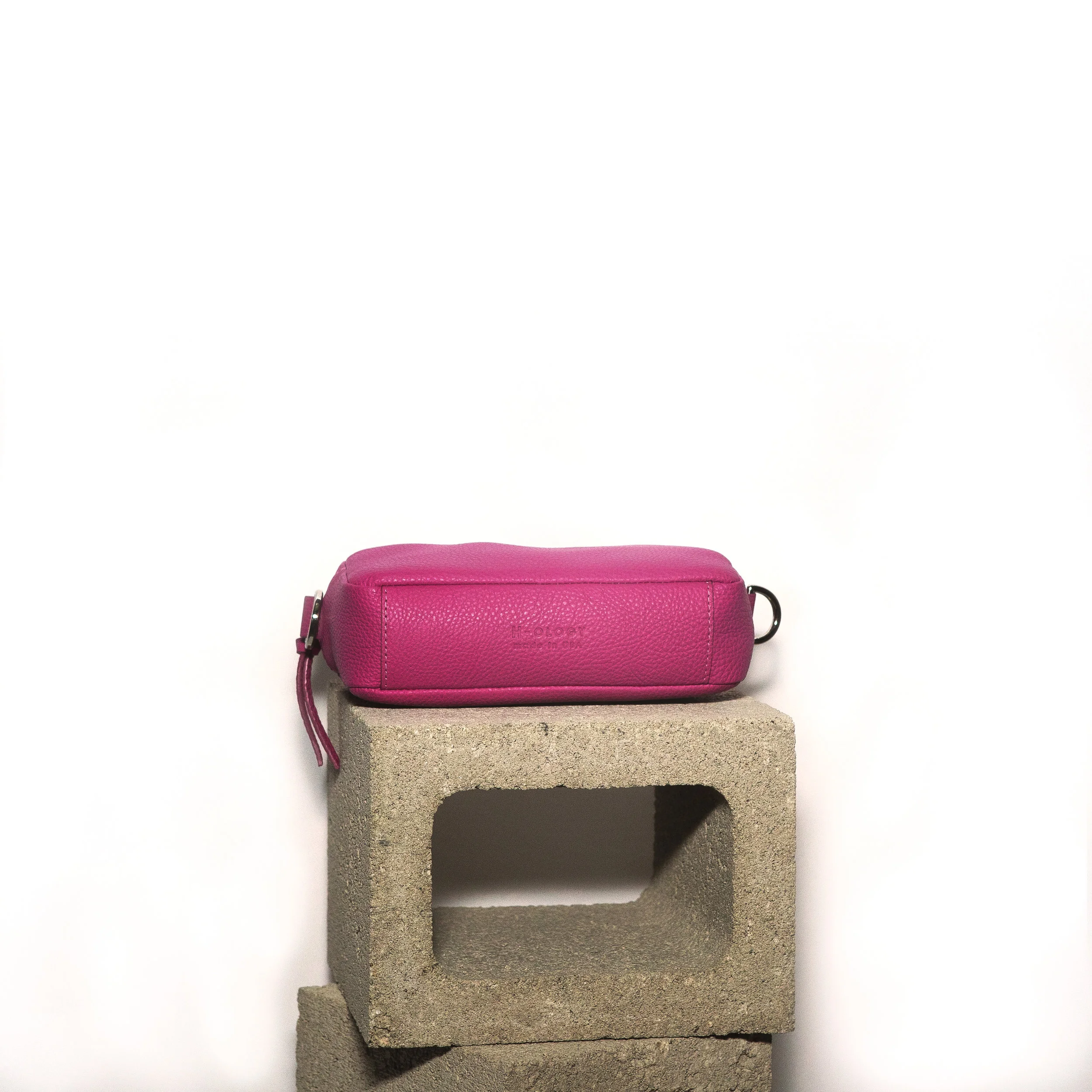 Fuchsia_BottomView.jpg