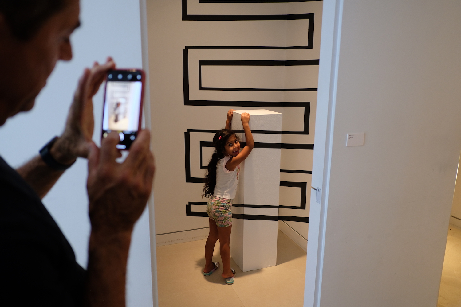 Photograph of installation piece by Nathan Hufford for the 106th Annual Exhibition. 14 September 2018. ©2018 William D. Wade.