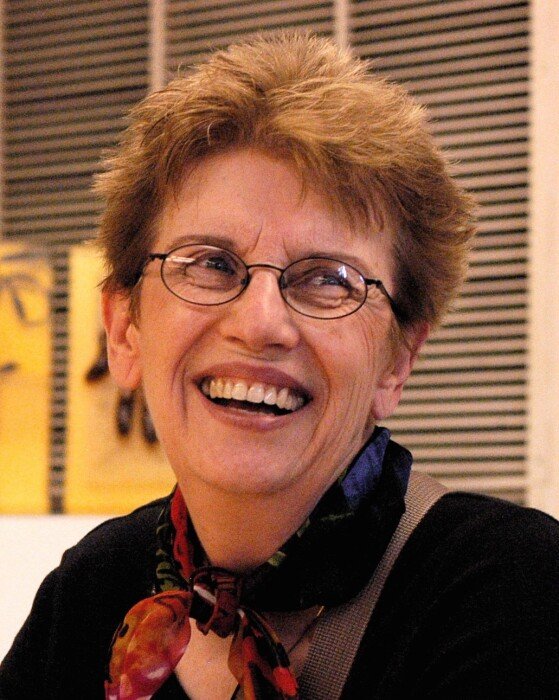 Adrienne R. (Albright) Heinrich