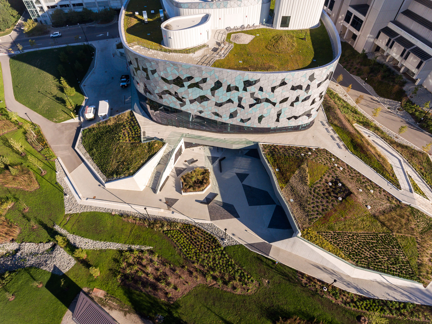 112-ZAS Bergeron Centre York-Edit.jpg