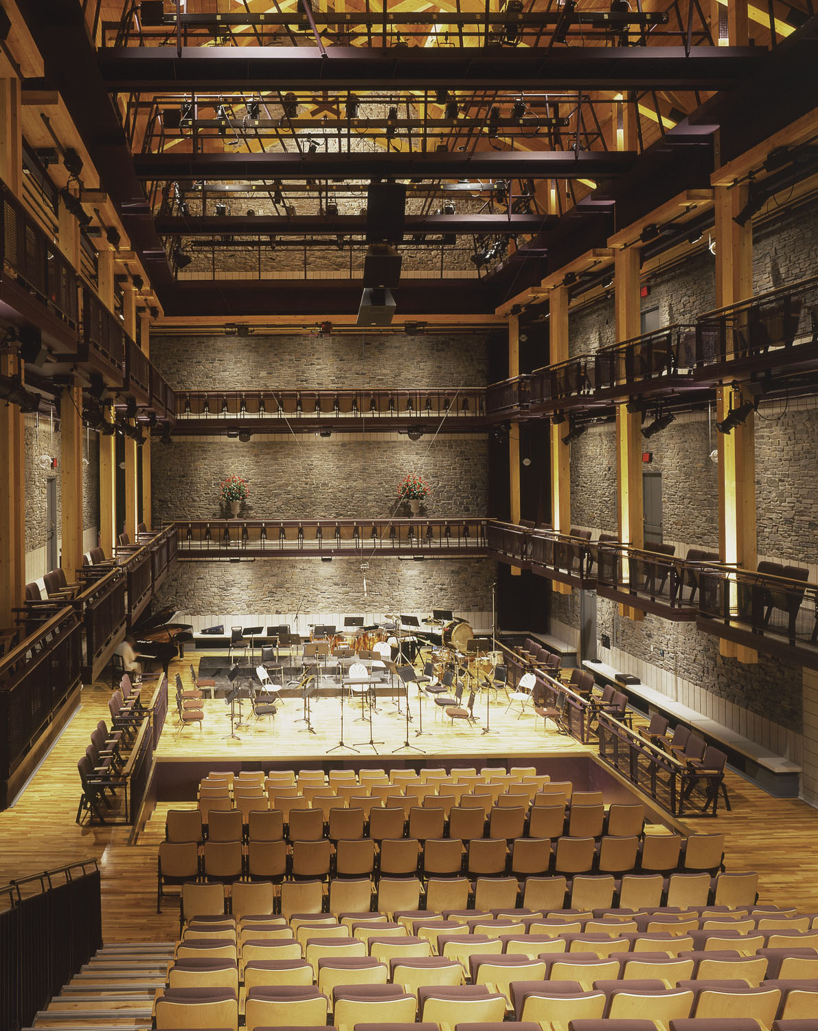 5-auditorium.jpg