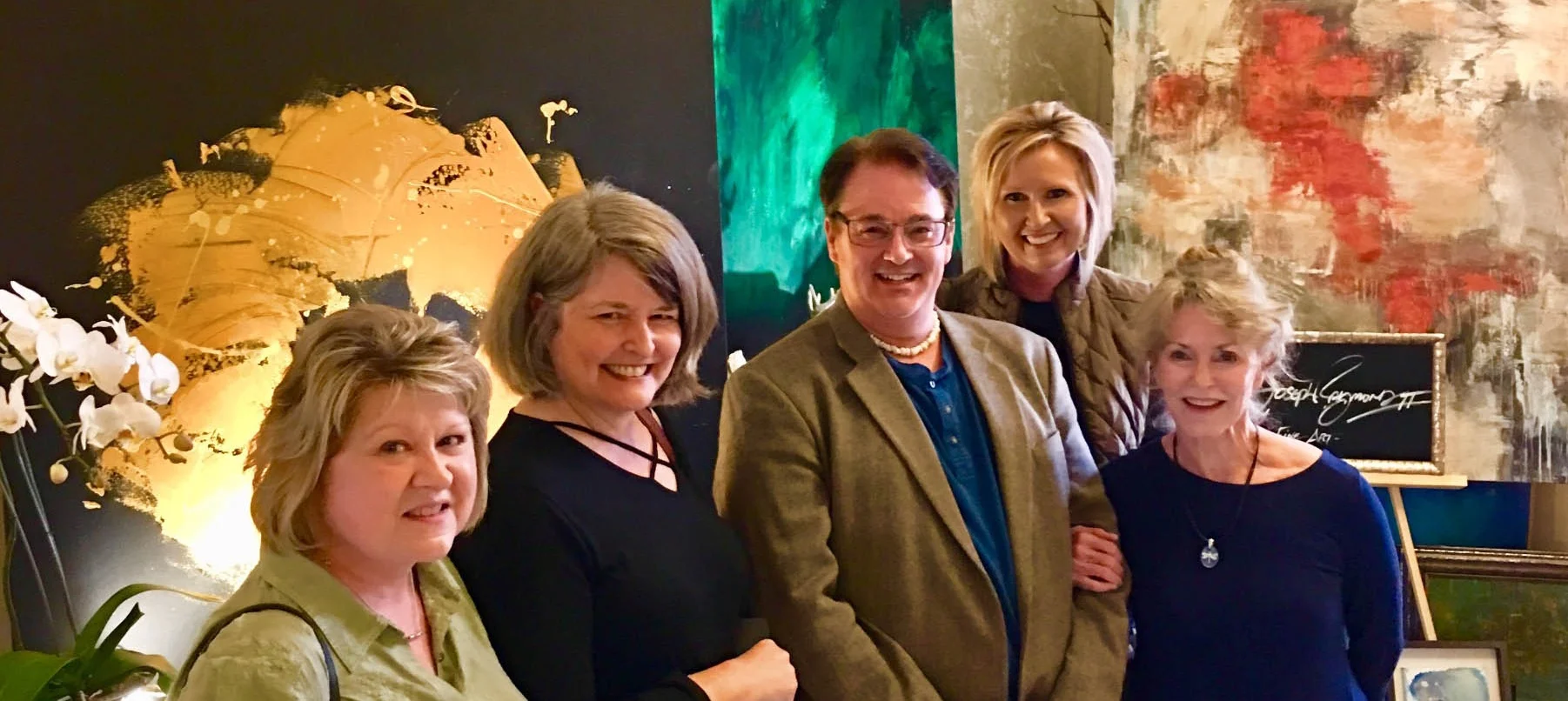 This past December, Suzan Rogers, Kathy Hudson, Christopher, Mary Beth Dwight and Stephanie Fussell attended Women for the Arts’ Open House and Arts Market at the Regional Arts Center.
