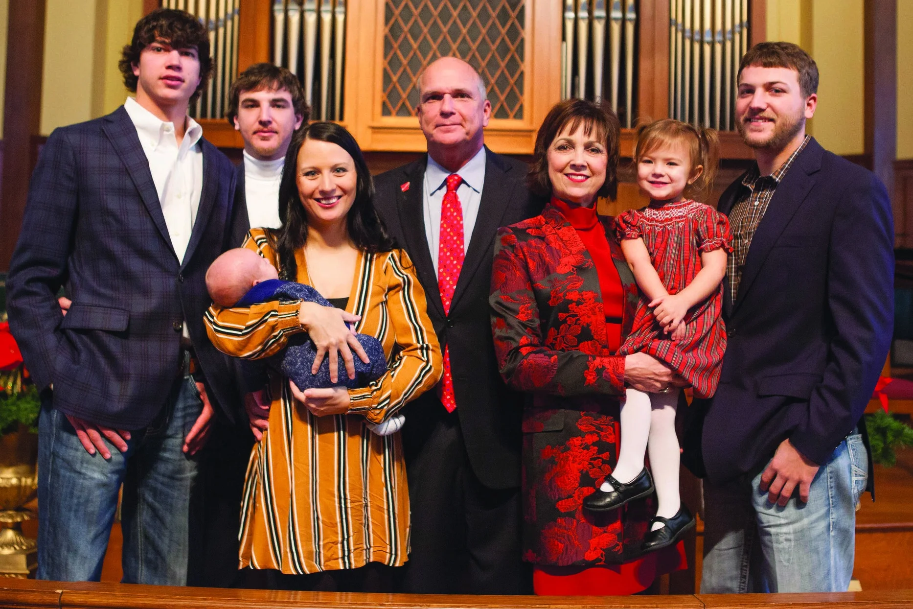 Allen Brown was sworn in as mayor of Texarkana, Arkansas, during a ceremony held January 1, 2019 at First United Methodist Chruch in Texarkana, Arkansas. With him are: son, Peyton; son, Matt; daughter-in-law, Megan; grandson, Manning; wife, Shelby; granddaughter, Sutton; and son, Jared.