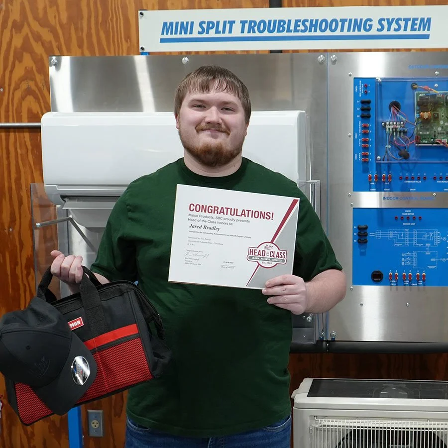 UA Hope-Texarkana Student Receives Malco Products “Head of the Class” Award