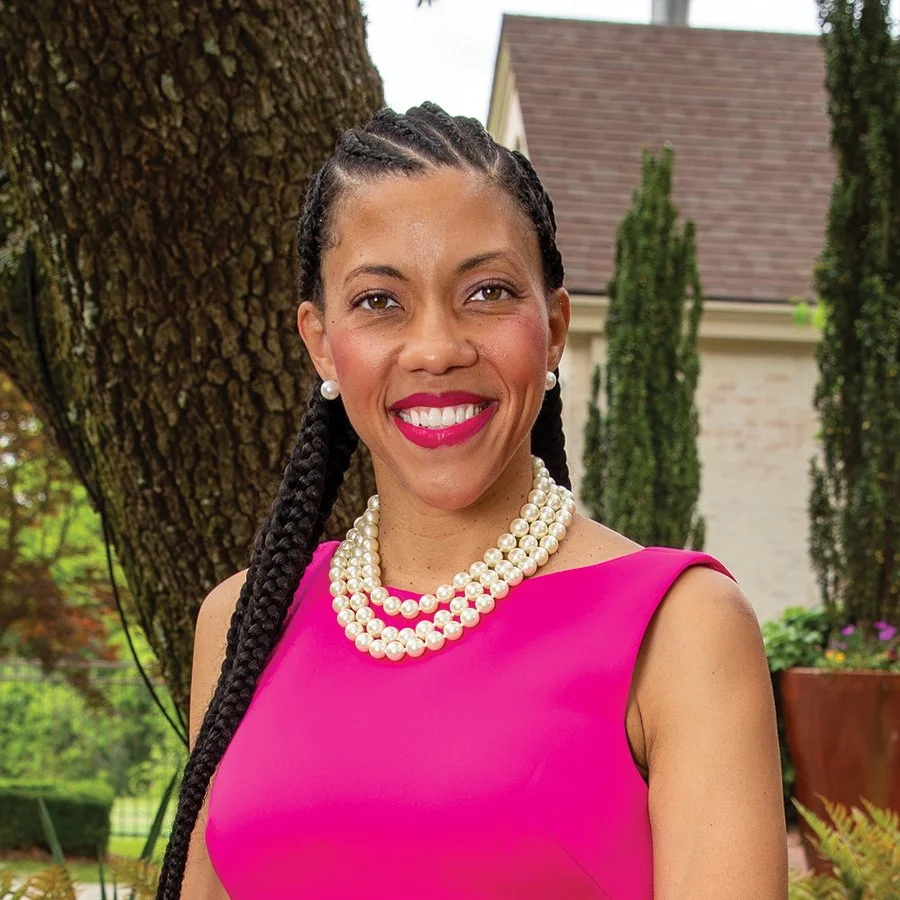Tribute to Women: Dr. Loren Robinson