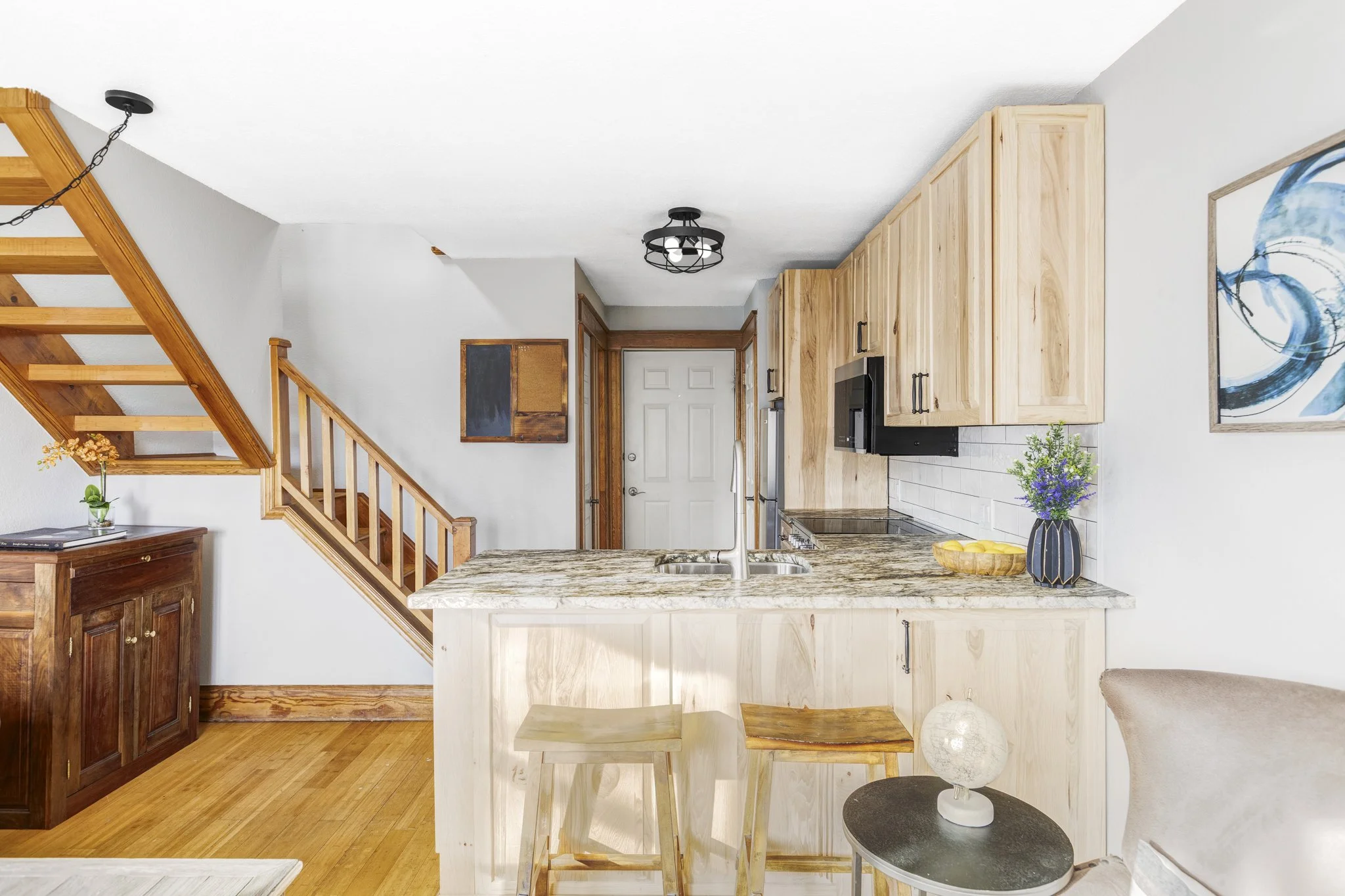 RaeScott_K_1430 18th St Unit #13_web-6.jpg