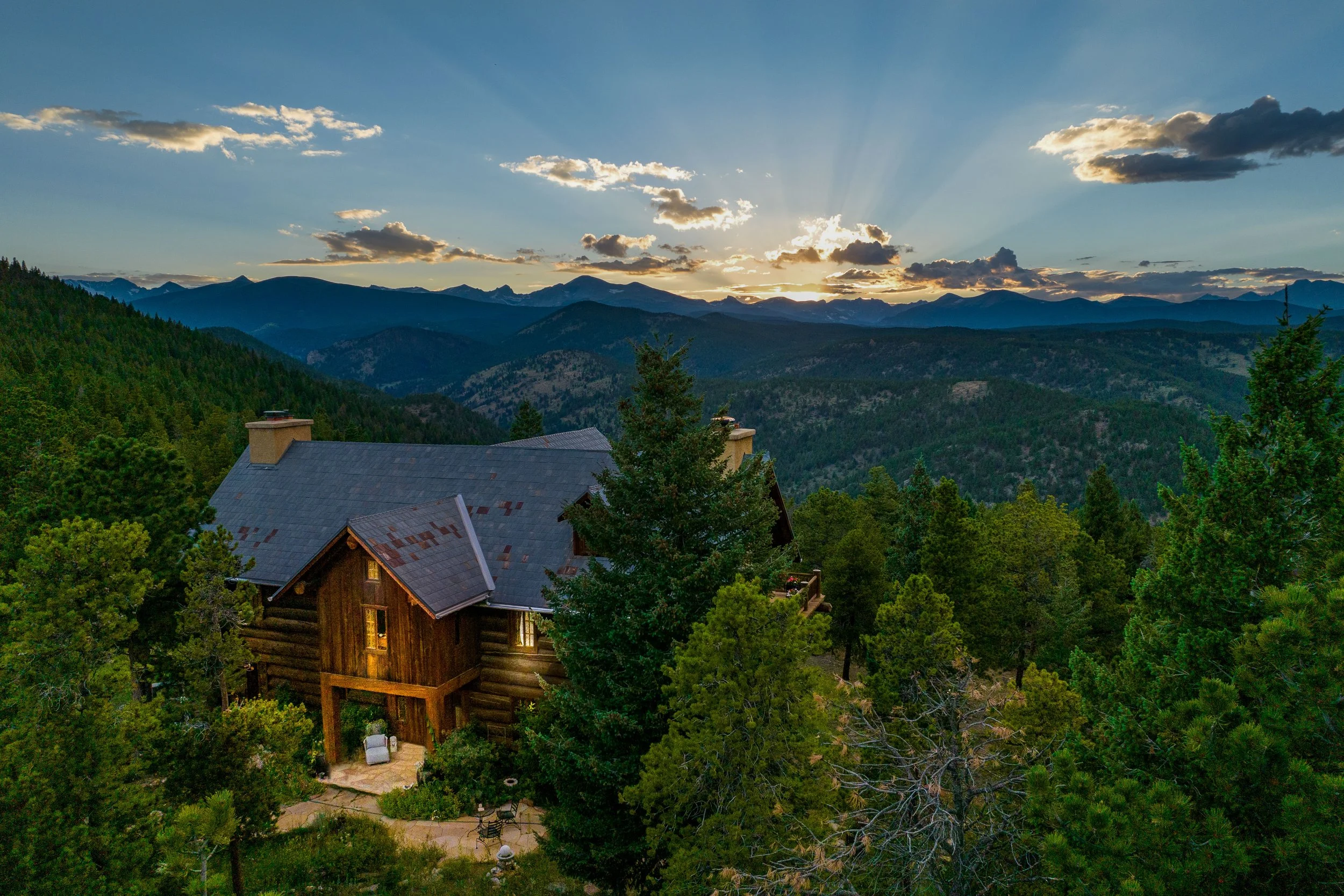 1050PIne-Edited-Aerial-FINAL-5 copy.jpg