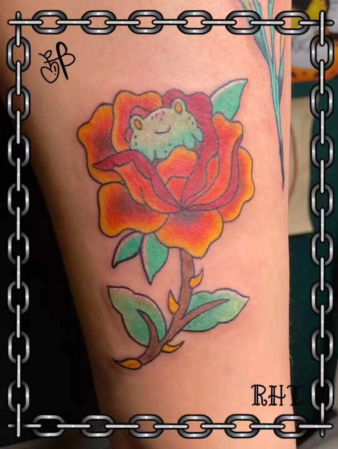 &bull; @berrypickertattoos &bull; 🐸Just a lil guy🐸
. 
.
Thank you Laura, I&rsquo;m so lucky to have awesome clients like you! Thank you for always believing in me :) 
.
.
.
.
That&rsquo;s No. 500 folks! I&rsquo;ve been very picky with what I&rsquo;