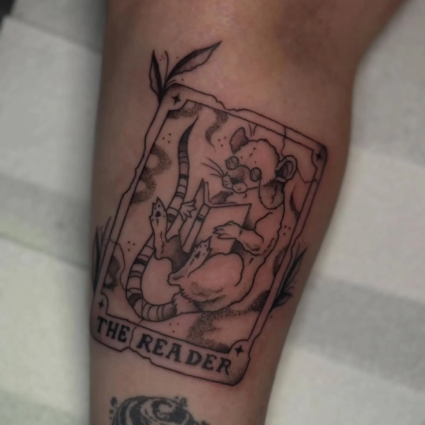 &bull; @piperedenn &bull;  thank you jenny 🐀✨ &mdash; still obsessed with his little glasses !! would love to do more bookish tattoos this year 
*other tattoo pictured not done by me*

🌿LONDON, ON &mdash; Raven&rsquo;s Head Tattoo
🌿 DM me to book 