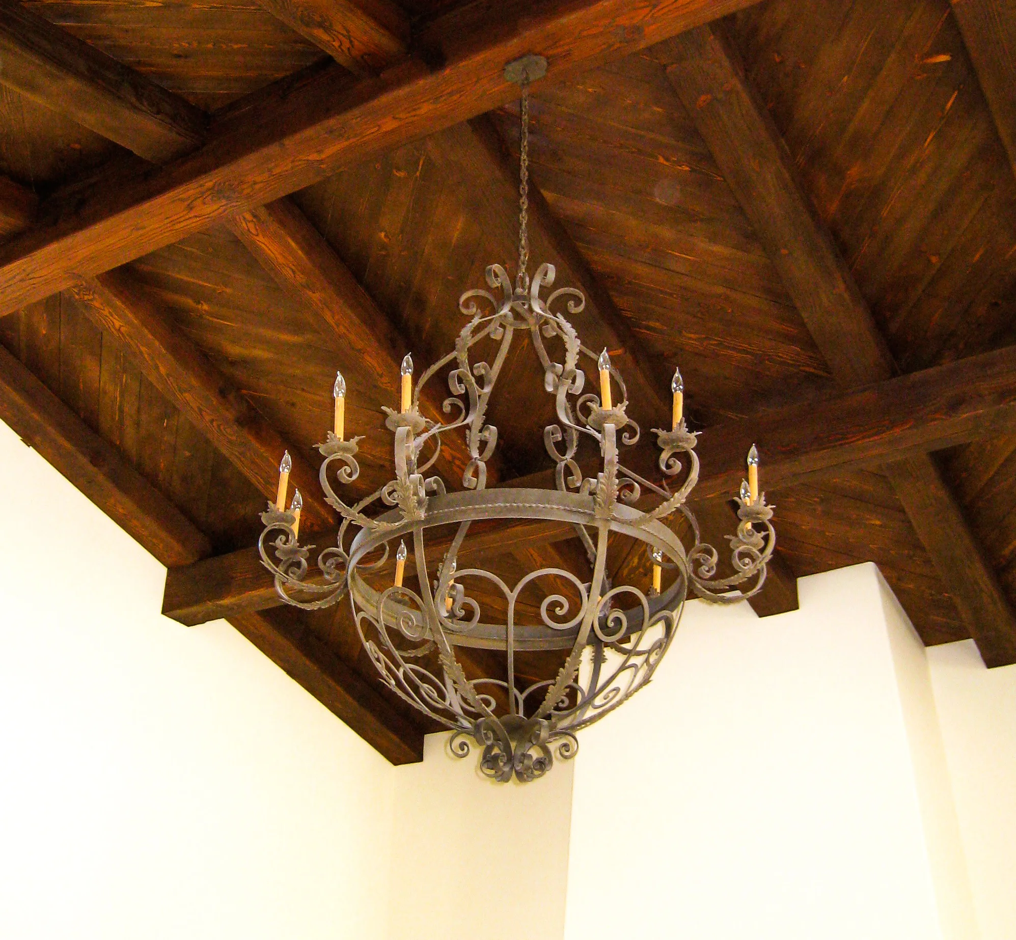 CHANDELIER FINE LIGHTING Leaf Chandelier