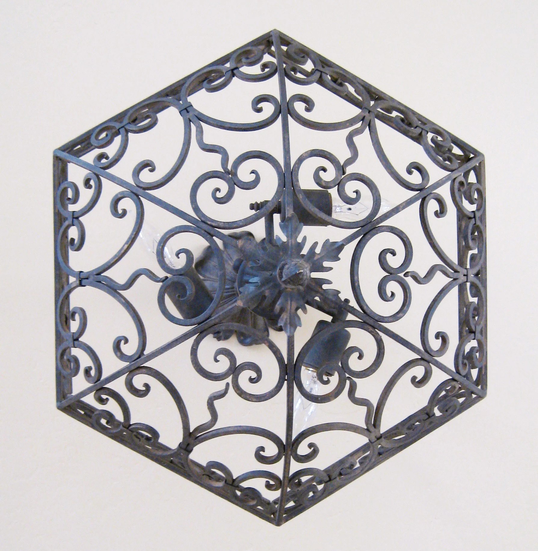 CHANDELIER FINE LIGHTING Hexagon Flush Mount Large