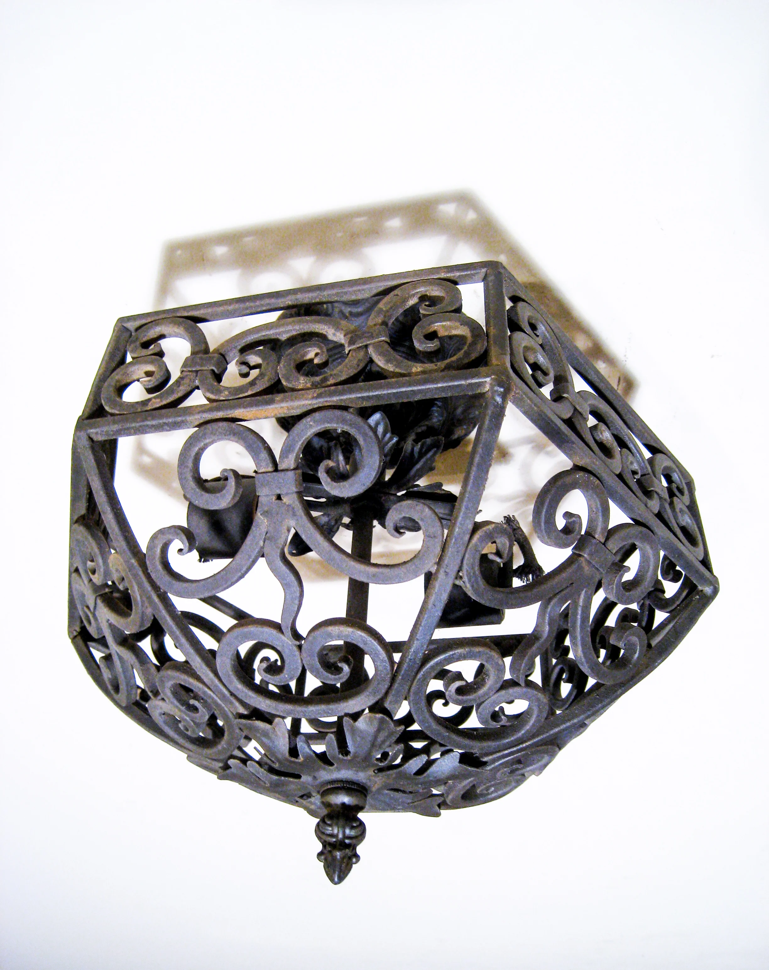 CHANDELIER FINE LIGHTING Hexagon Flush Mount Small