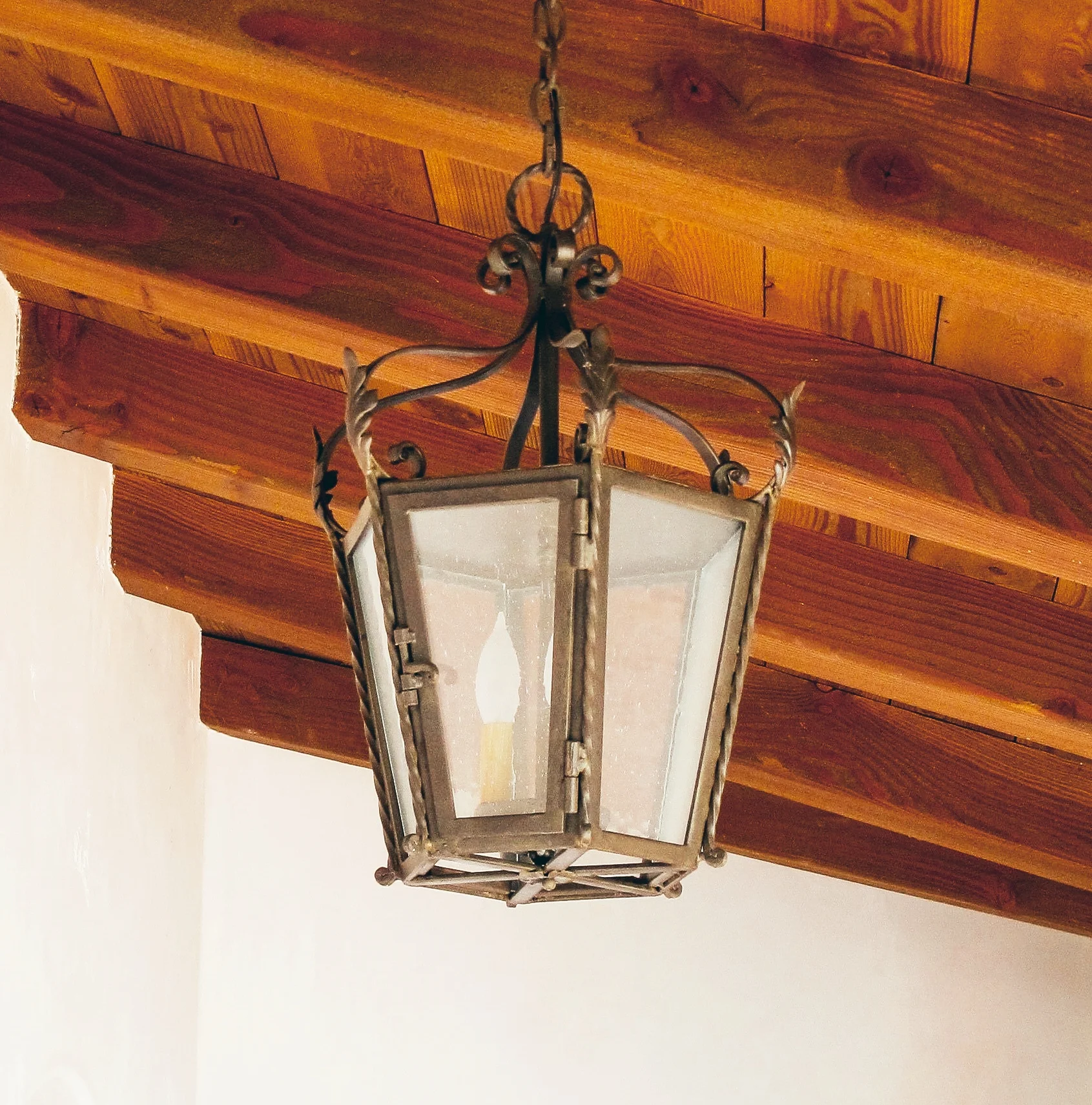 chandelier-italian-lantern-c-1092.jpg