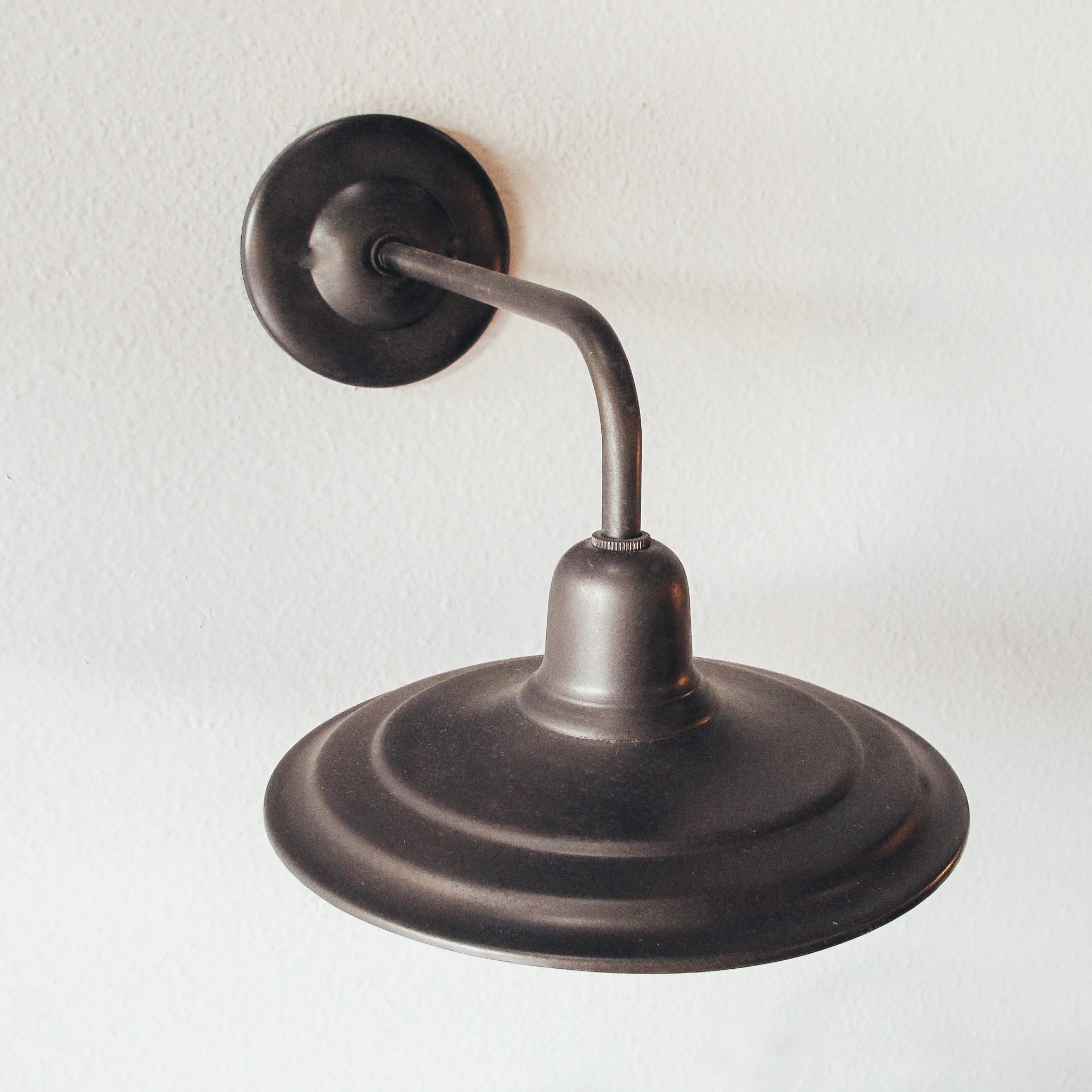 CHANDELIER FINE LIGHTING Industrial Over Door Fixture