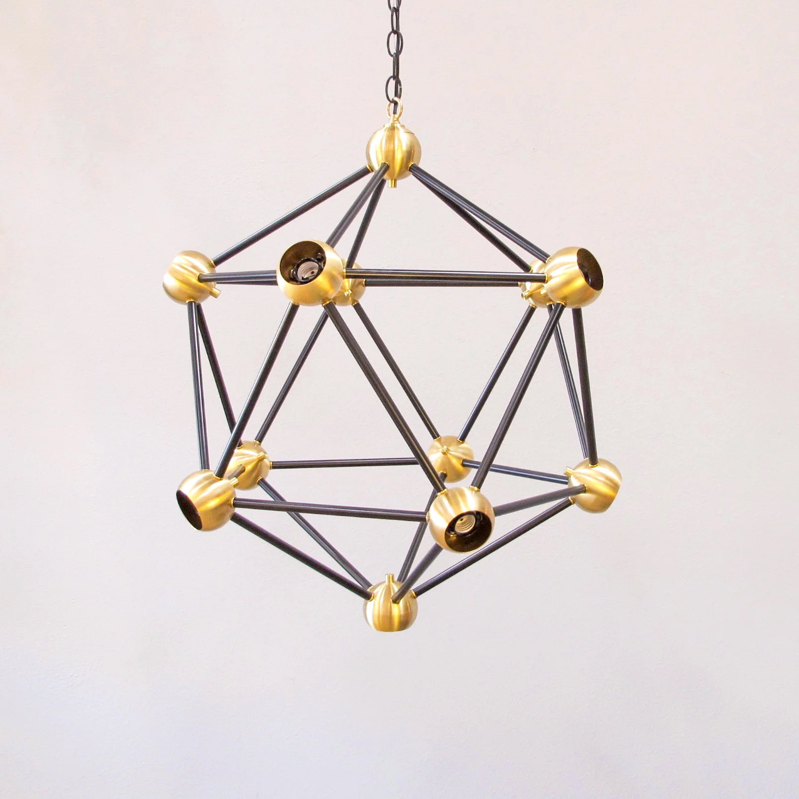 CHANDELIER FINE LIGHTING Black and Brass Atomic Pendant