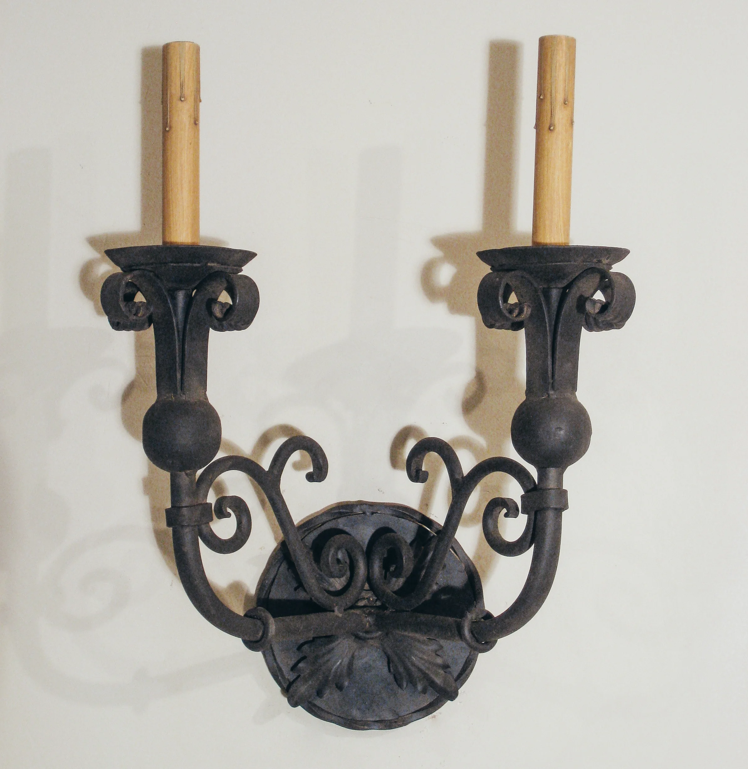 CHANDELIER FINE LIGHTING Tamara Sconce Double Arm