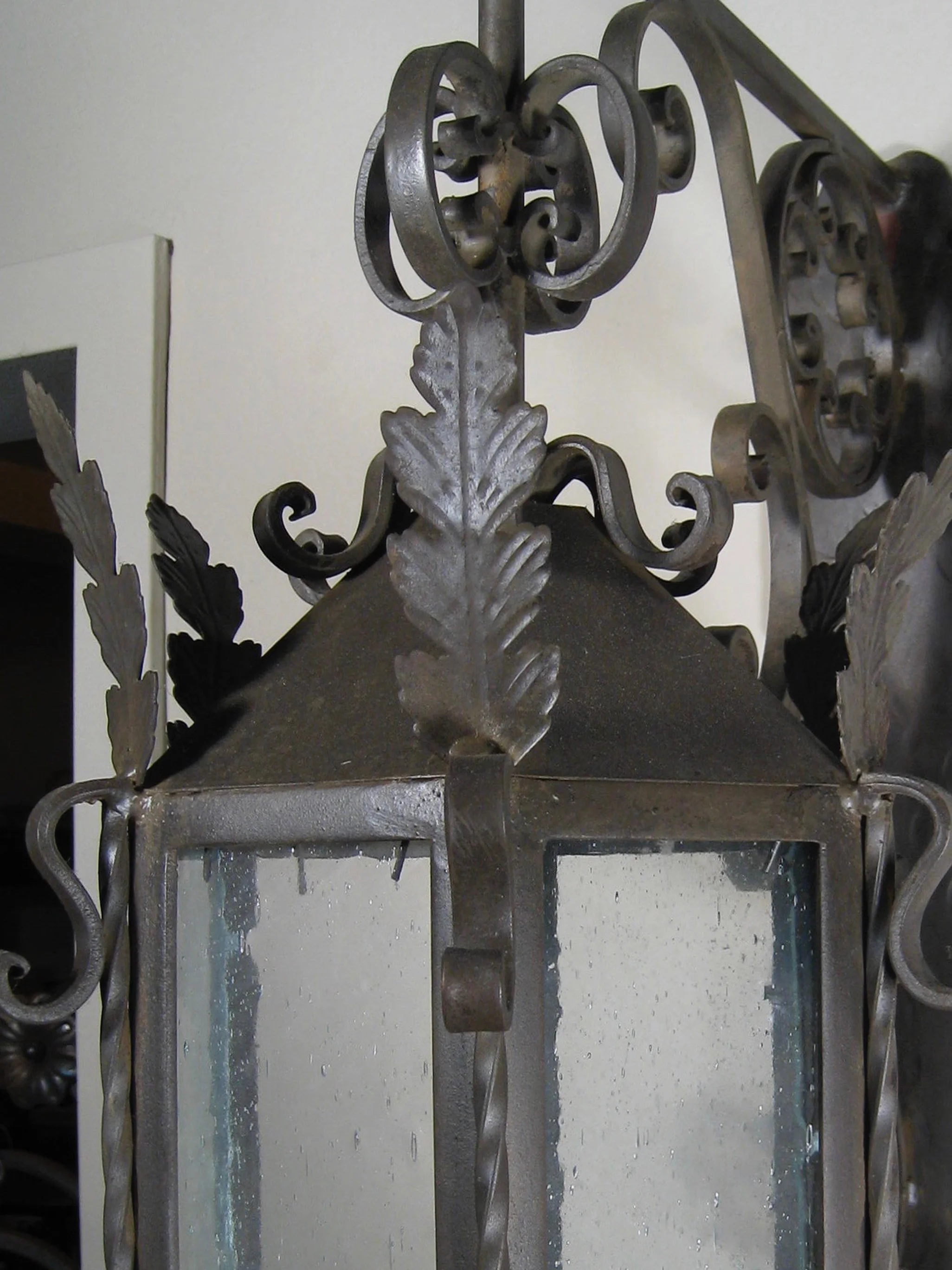 ANTIQUE BRONZE