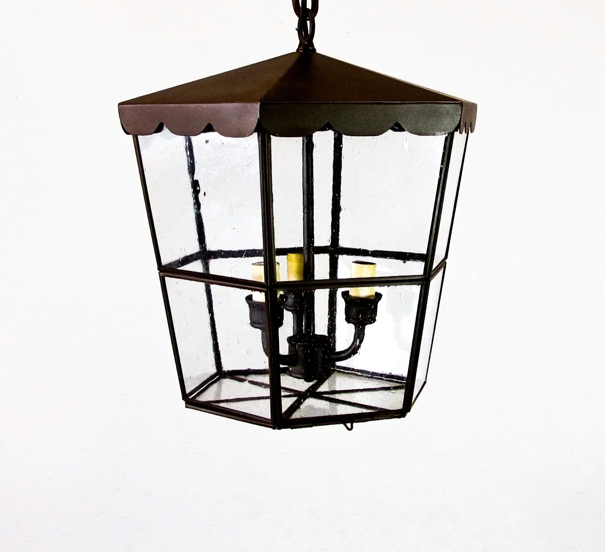Copy of CHANDELIER FINE LIGHTING Coast Lantern with Scalloped Edge