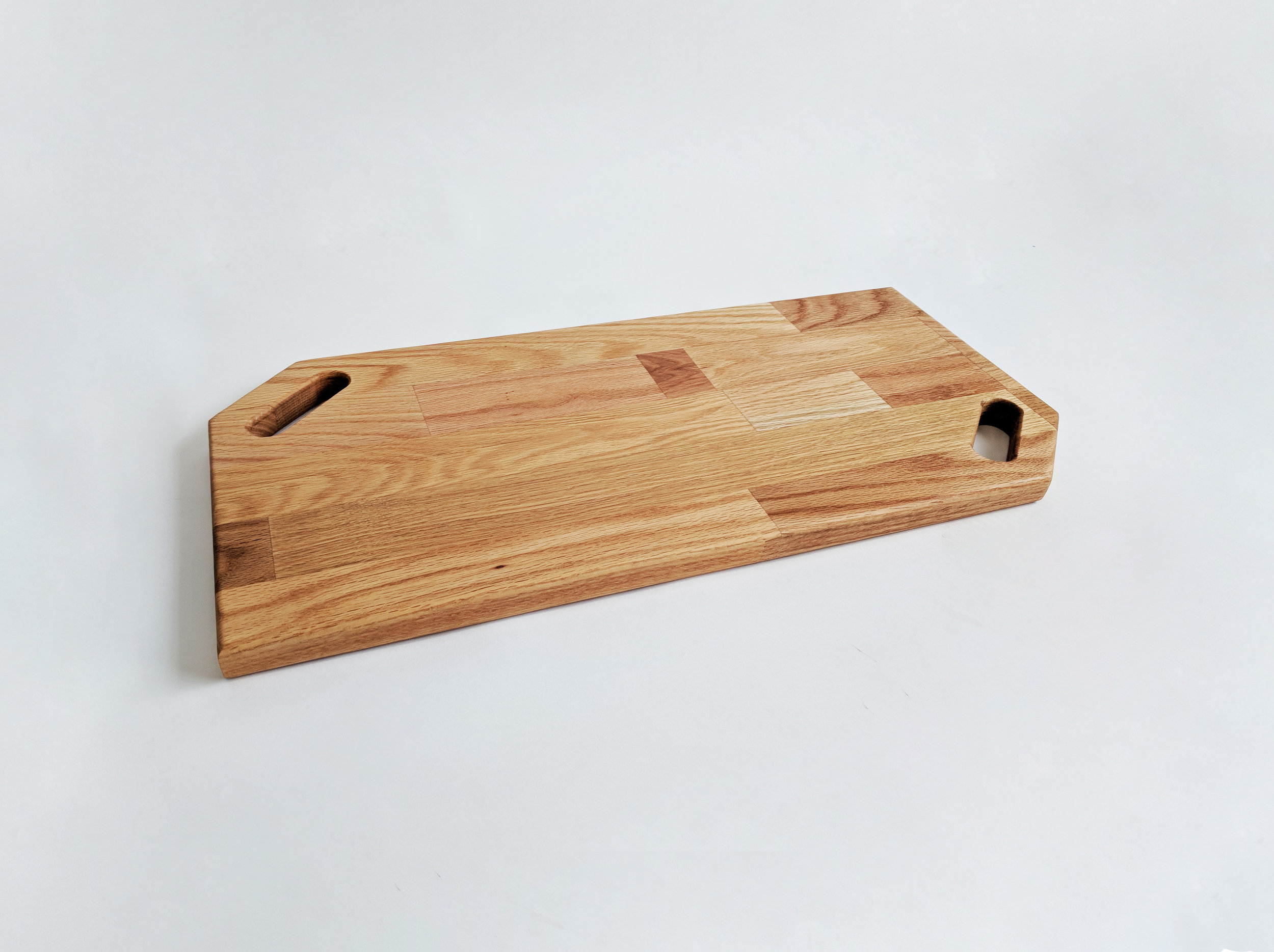 Oak Cutting Board 3.jpg