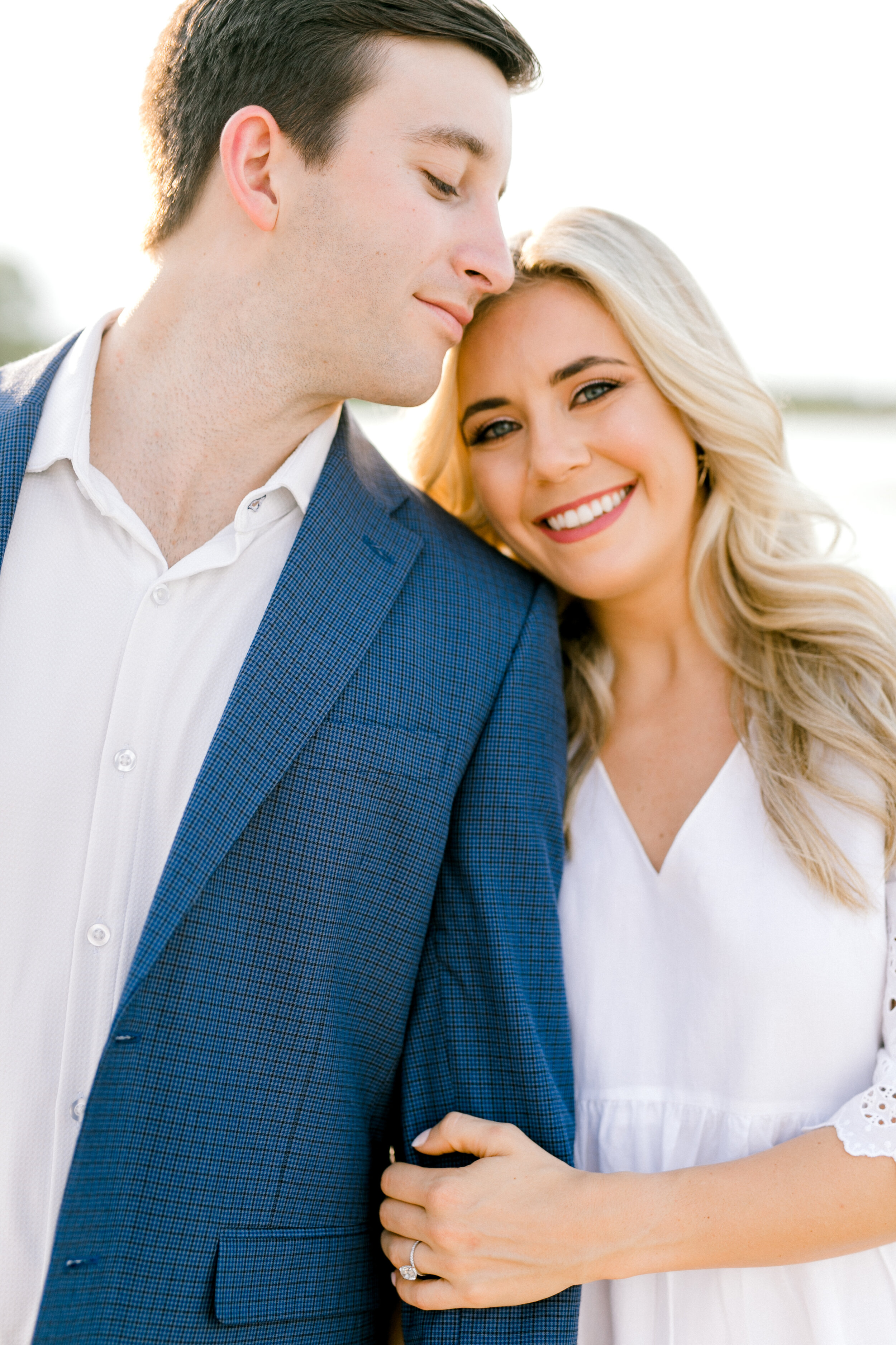 Grapevine-Lake-Engagement-Session-Karly-and-Reid-by-North-Texas-Wedding-Photographer-Emily-Nicole-Photo-58.jpg