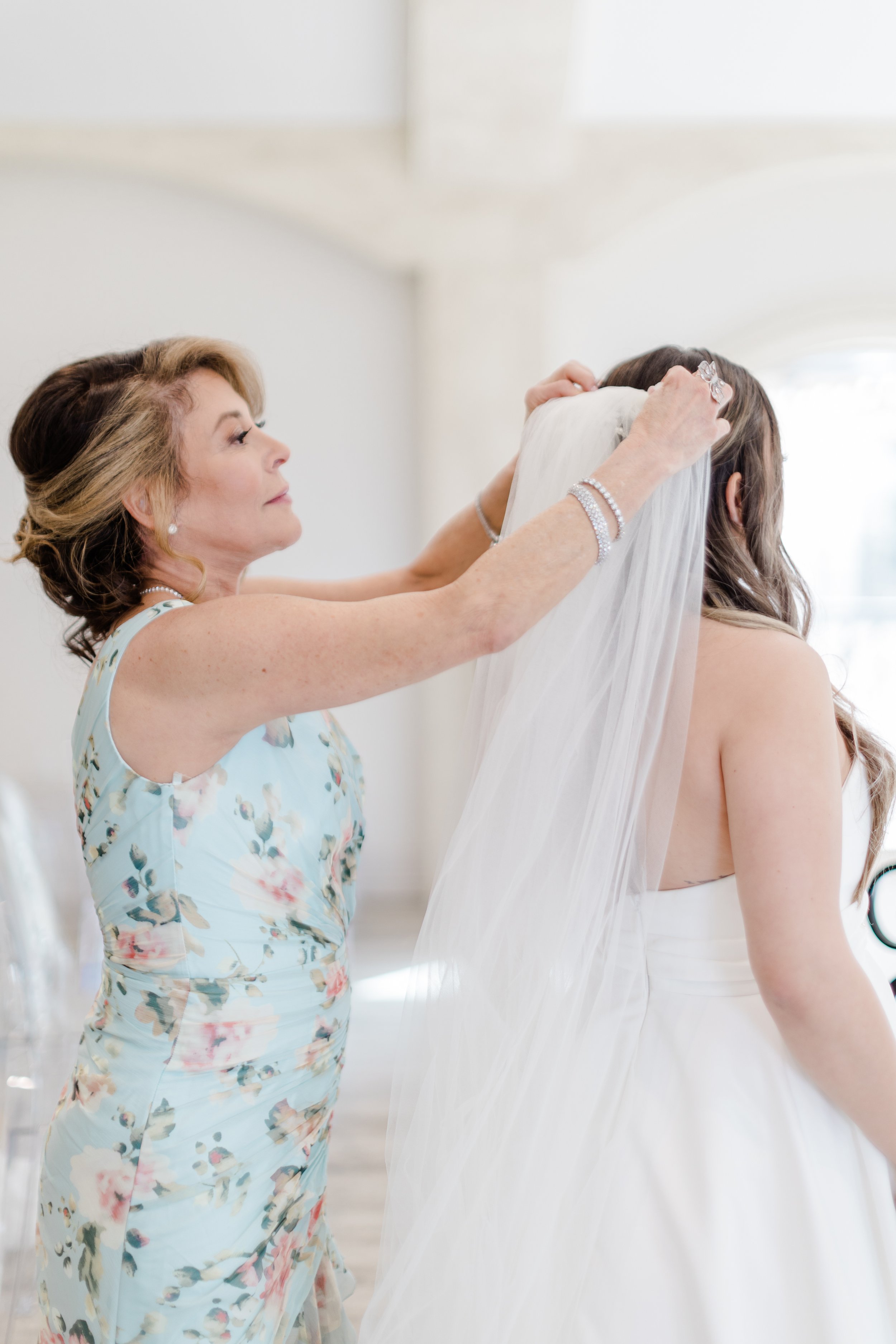 Dallas wedding makeup and hair  Dallas wedding makeup artist  best makeup artist in Dallas  best wedding makeup in Dallas  Dallas bridal hair