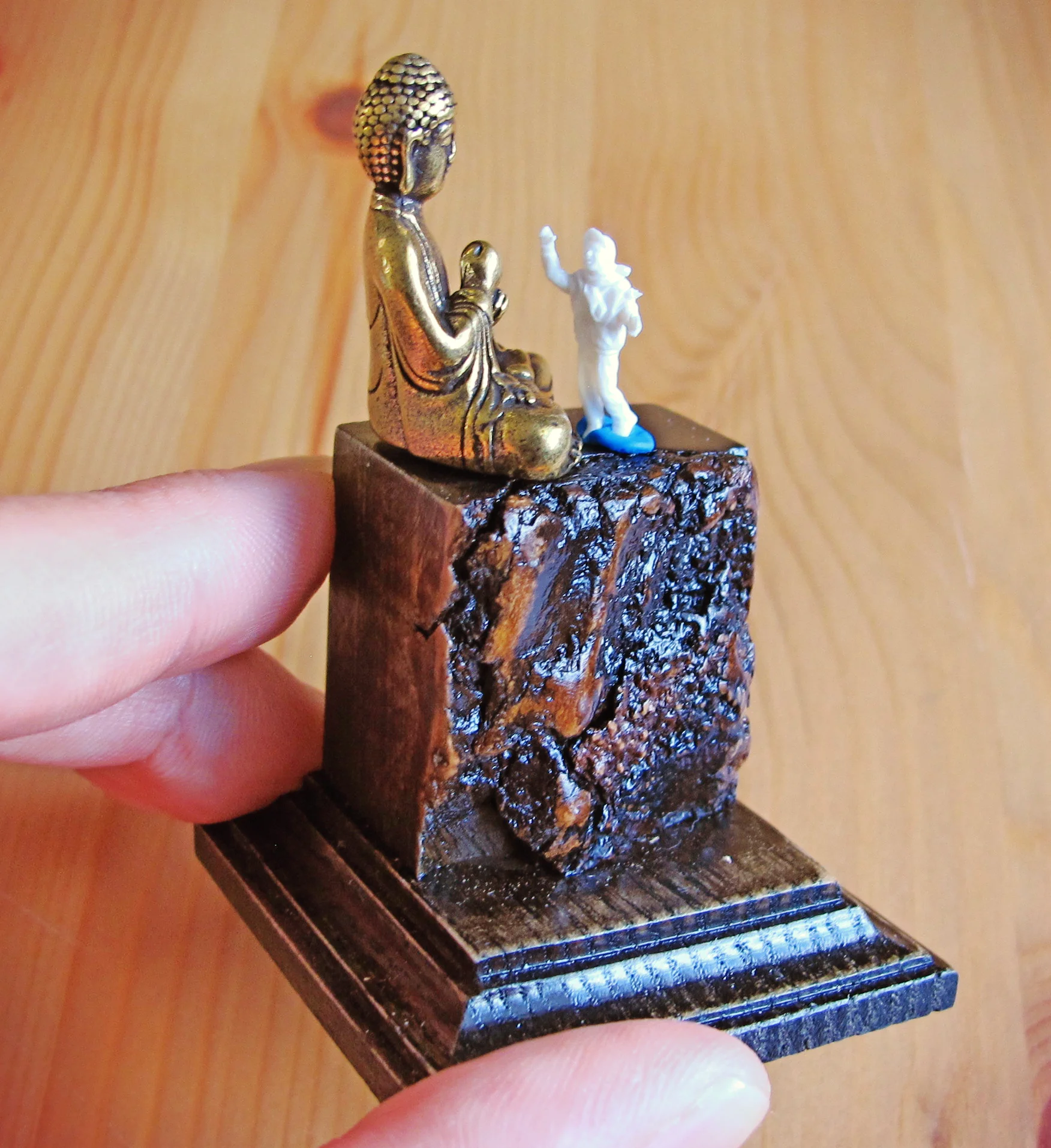 BuddhaDiorama4.jpg