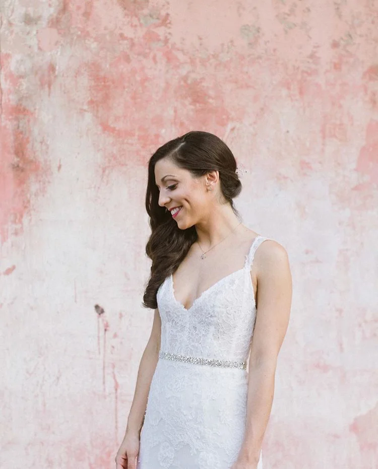 wear a bridal sash