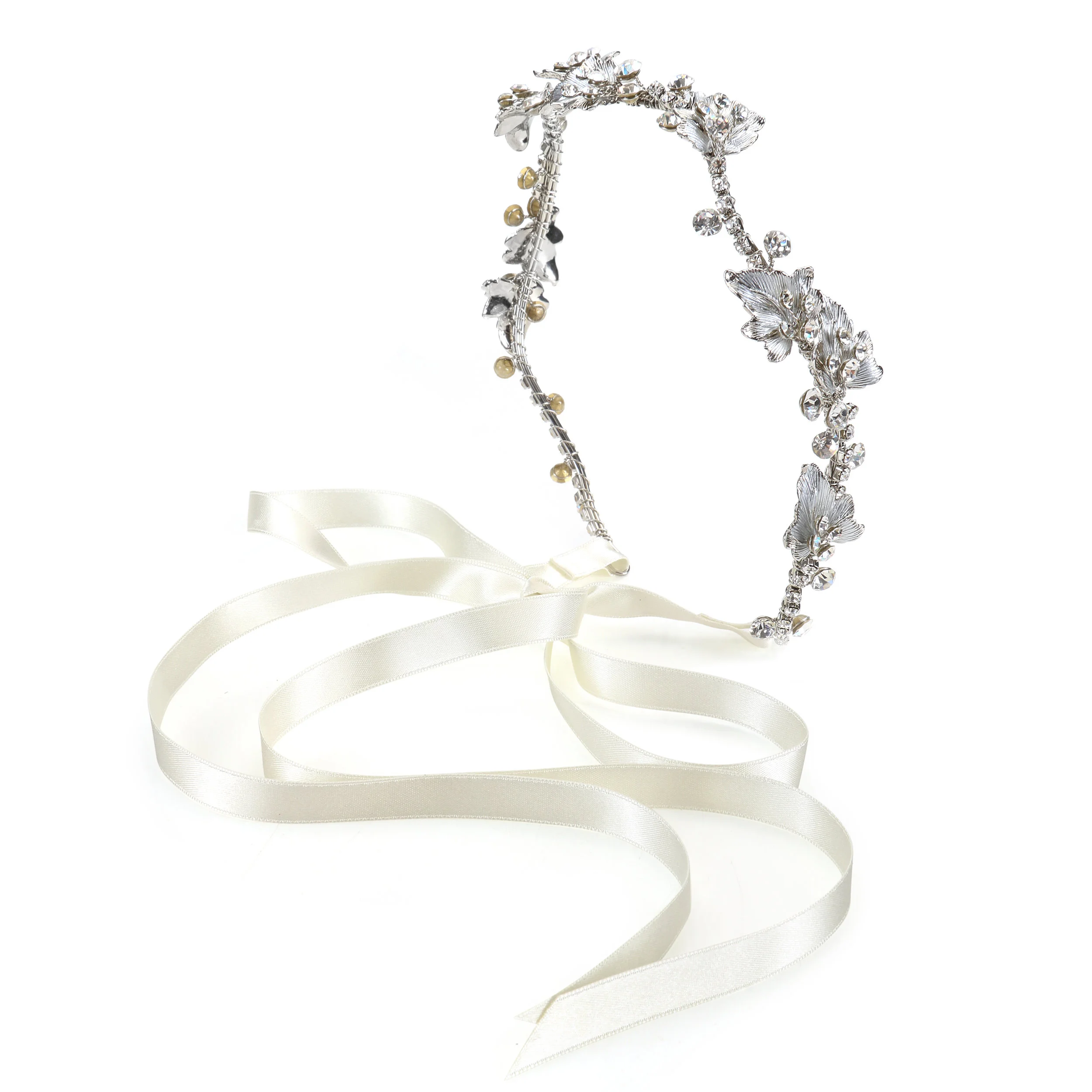 Halo with an organic motif by Untamed Petals