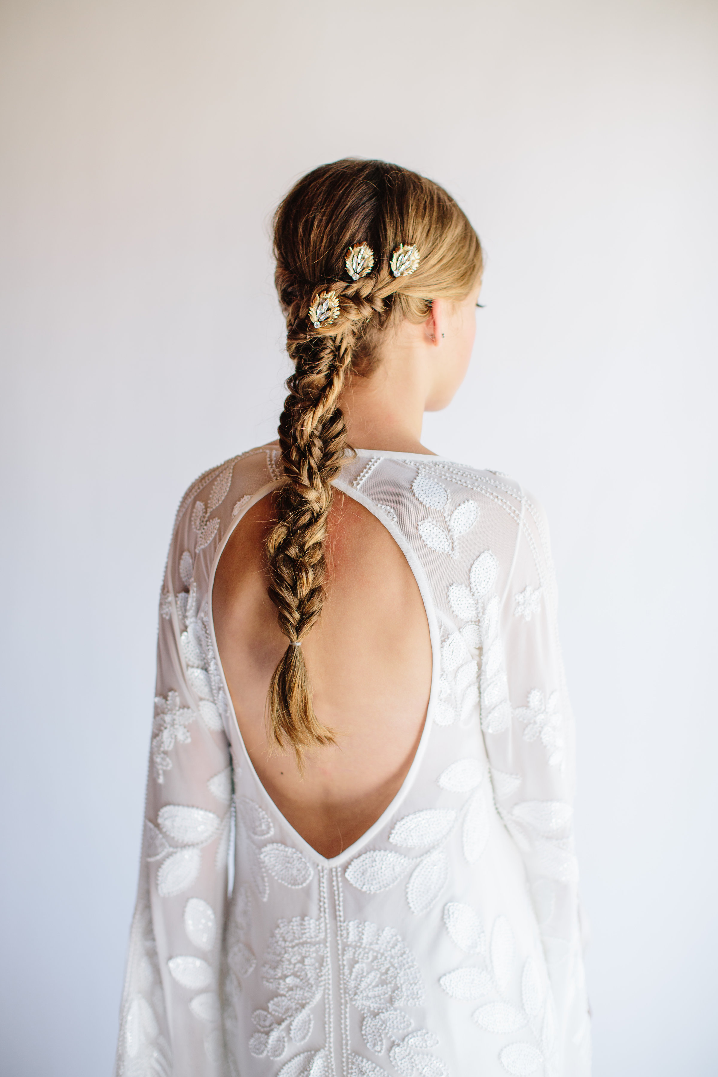Dainty bridal pins by Untamed Petals