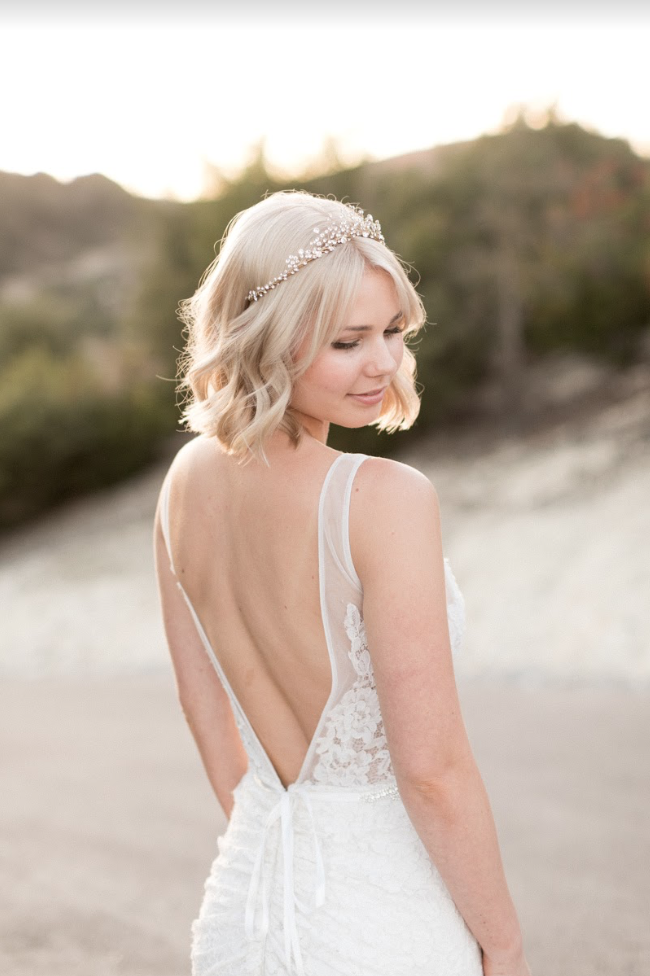 How to wear a wedding tiara