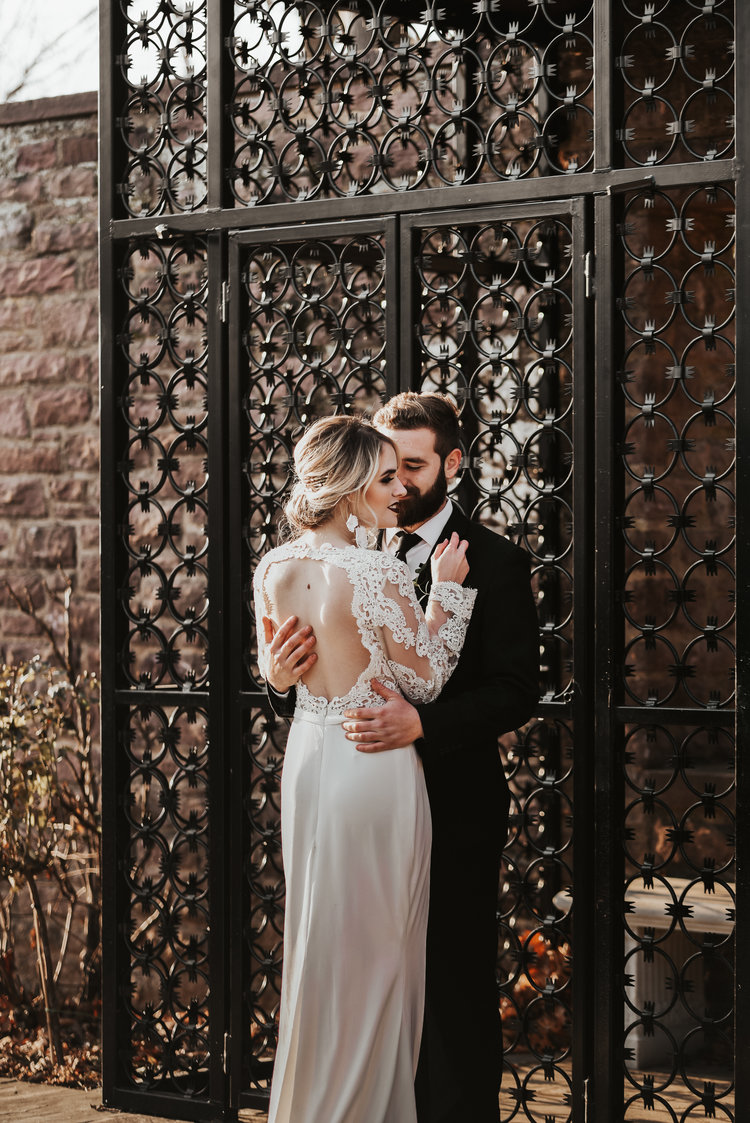 winter retro bride