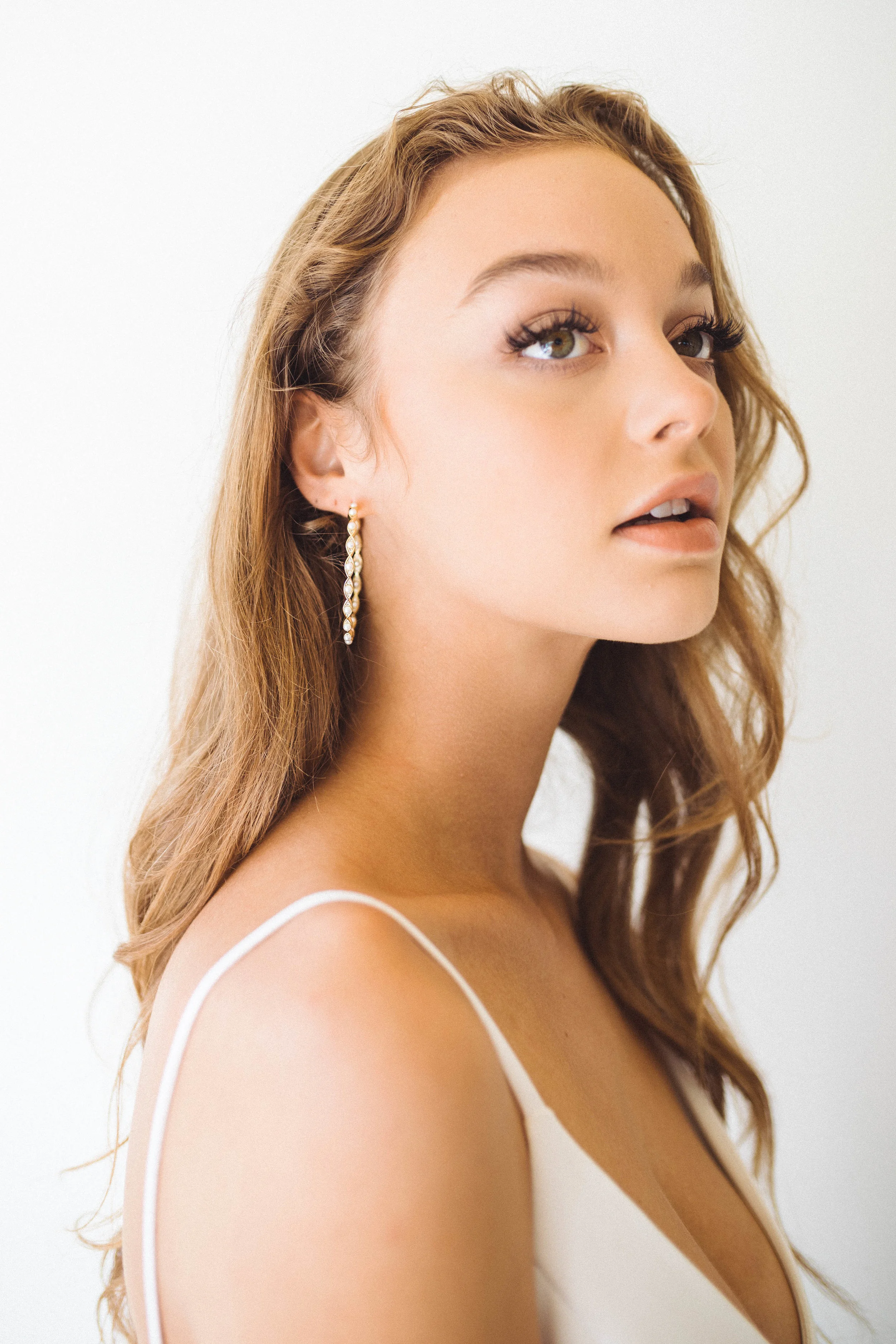 Brynn Hoop 3.jpg