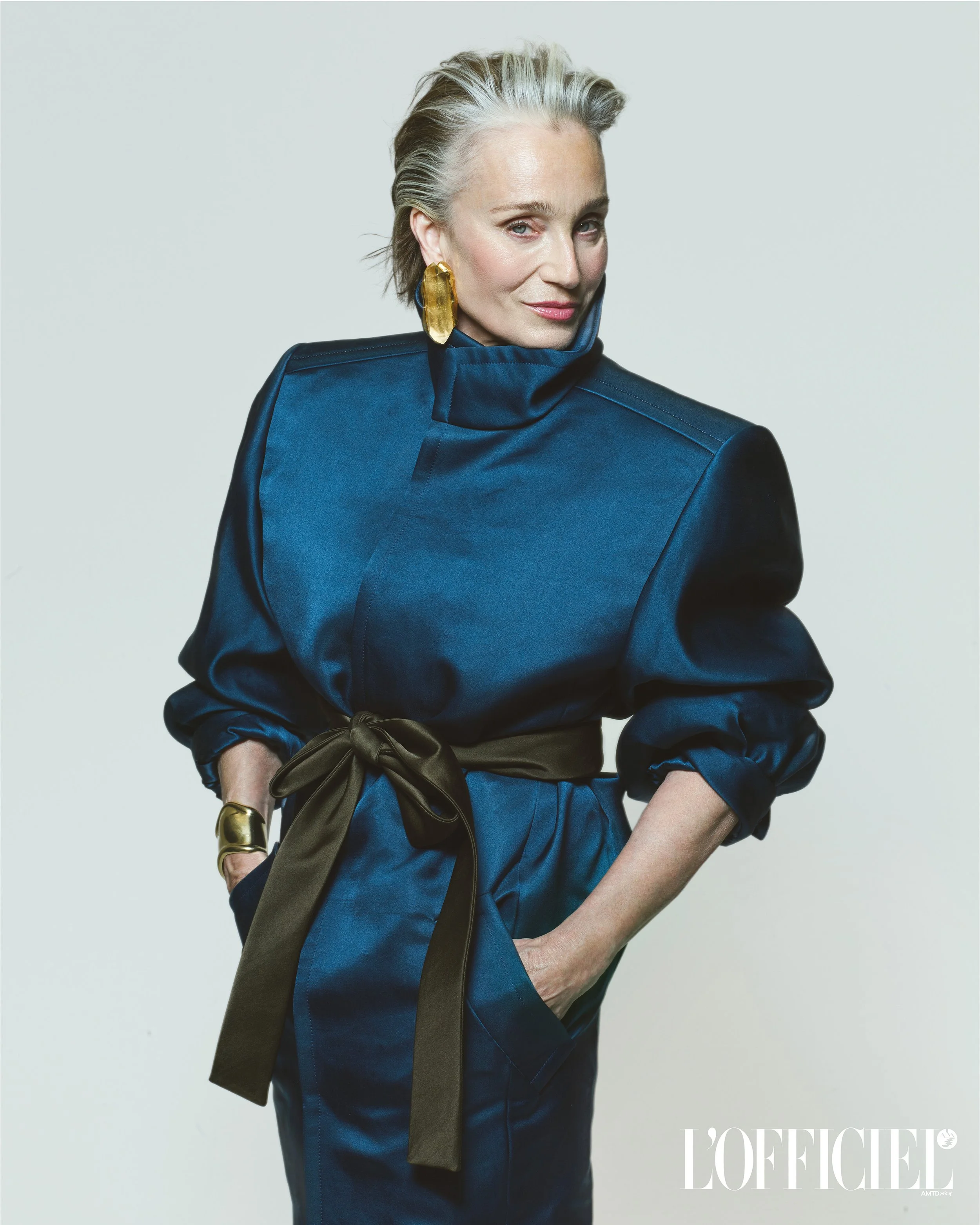 Kristen Scott Thomas L'Officiel.jpeg