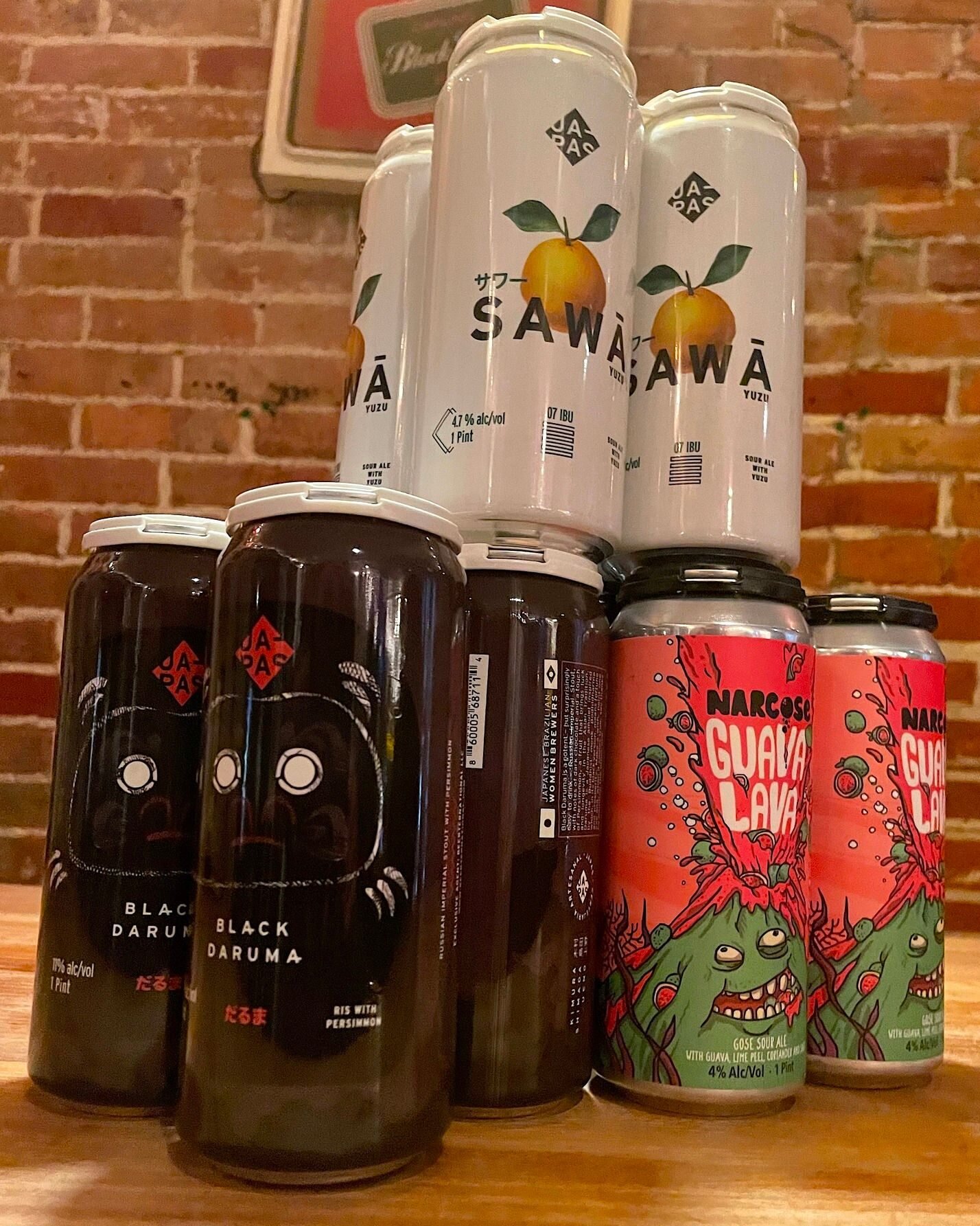 MAX'S picks of the day! 
TOP - Sawā Yuzu from Japas Cervejaria - Sour - Fruited
BL - Black Daruma from Japas Cervejaria - Stout - Russian Imperial
BR - Guava Lava from Hop Farm Brewing Company - IPA - Milkshake
#beerculture #beerculturenyc #hellskitc