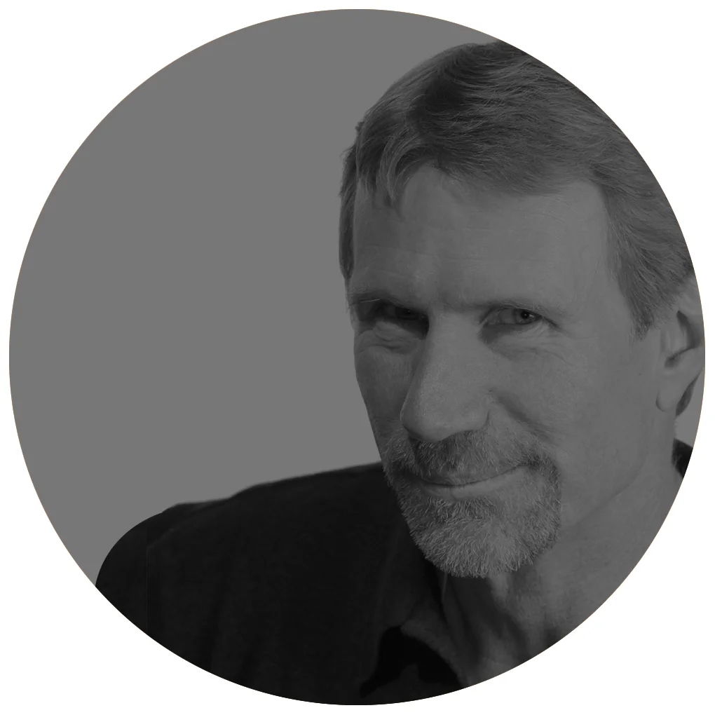 DeanWilcox_Photo_Circle_BW.jpg