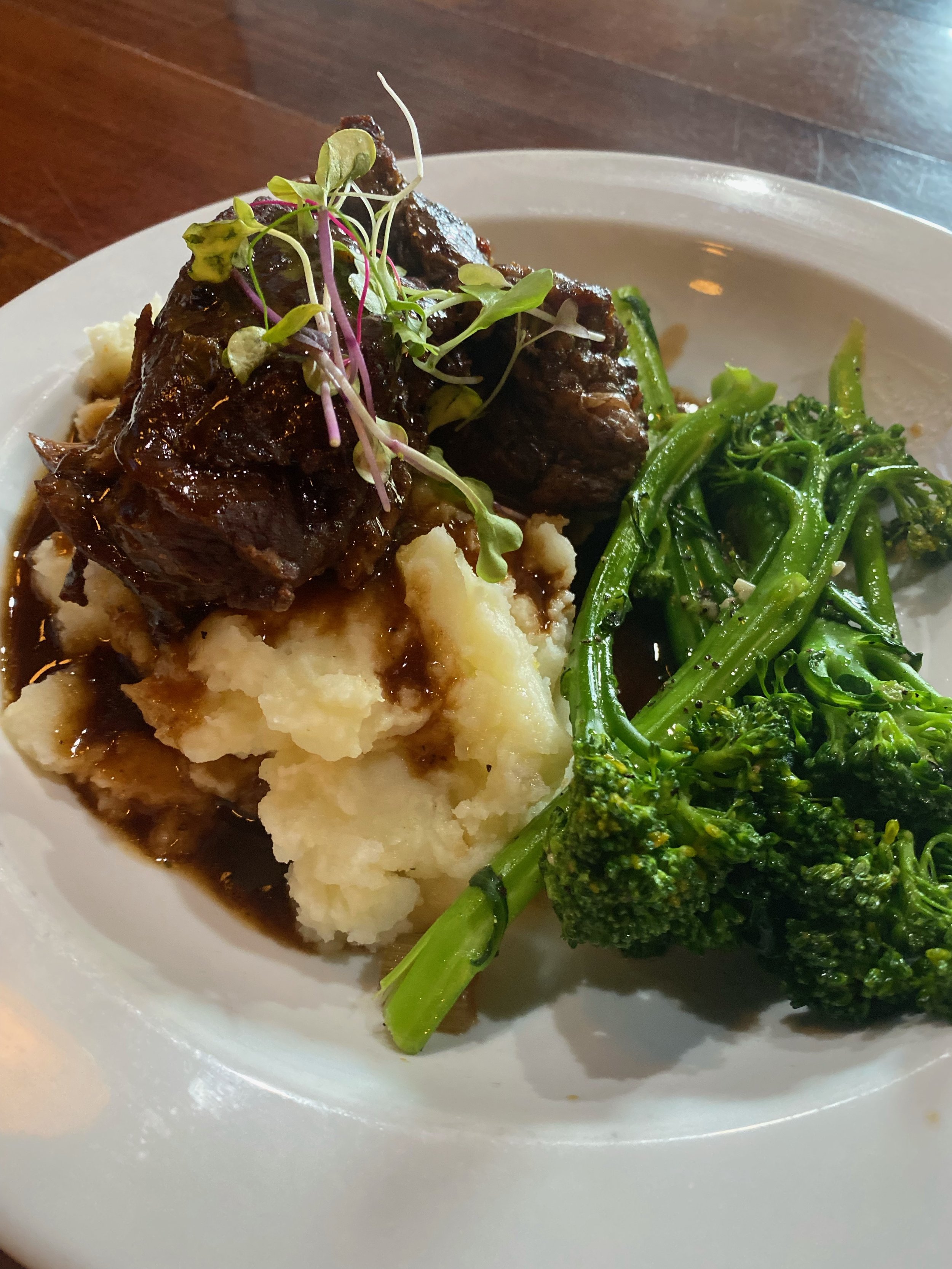 Boneless short ribs.JPG