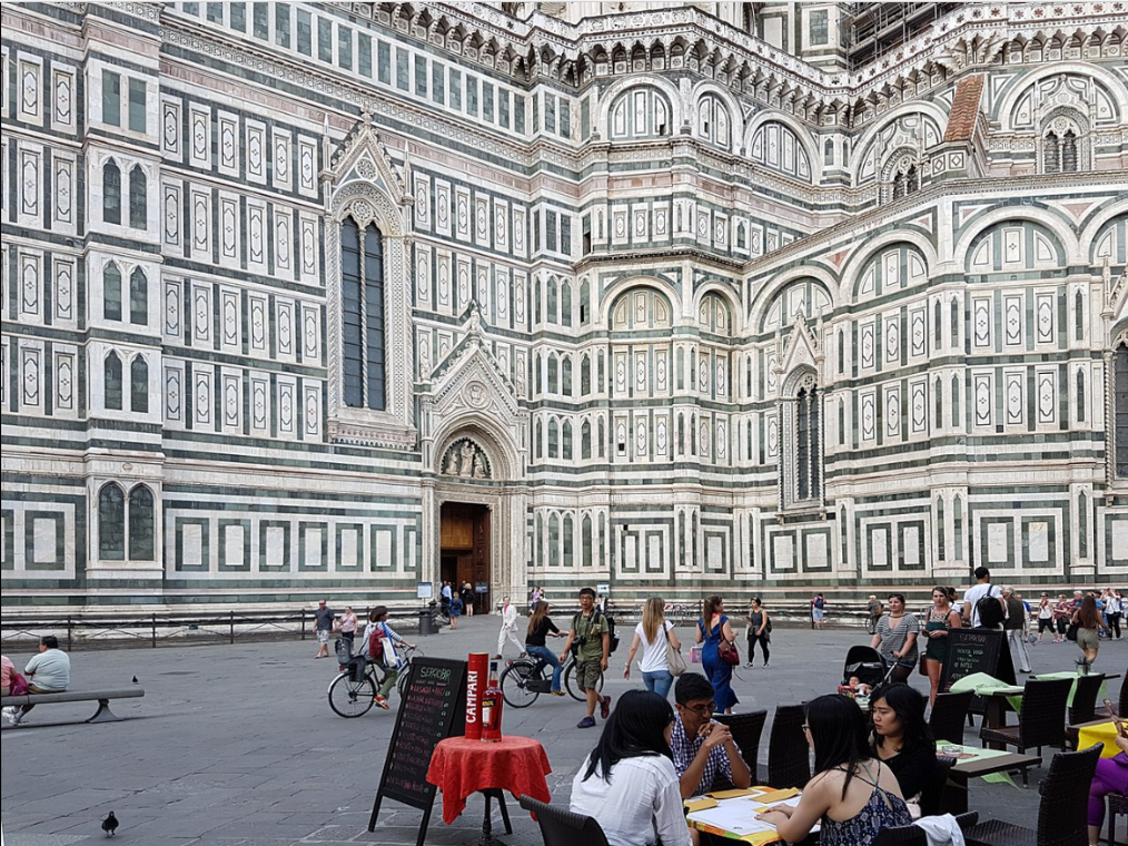 Florence piazza del duomo.png