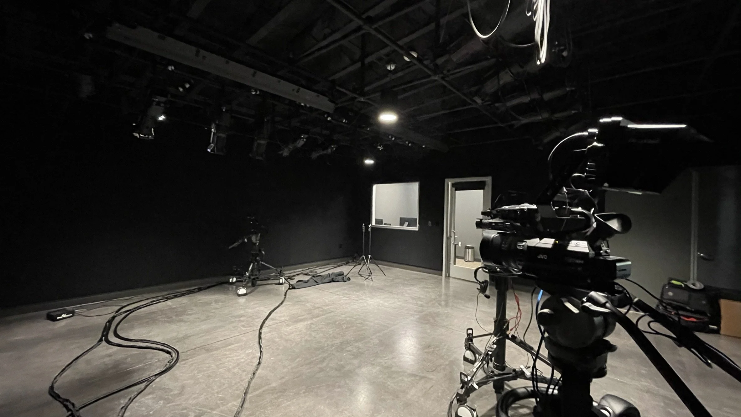 21-0106 YIC 204.JPEG