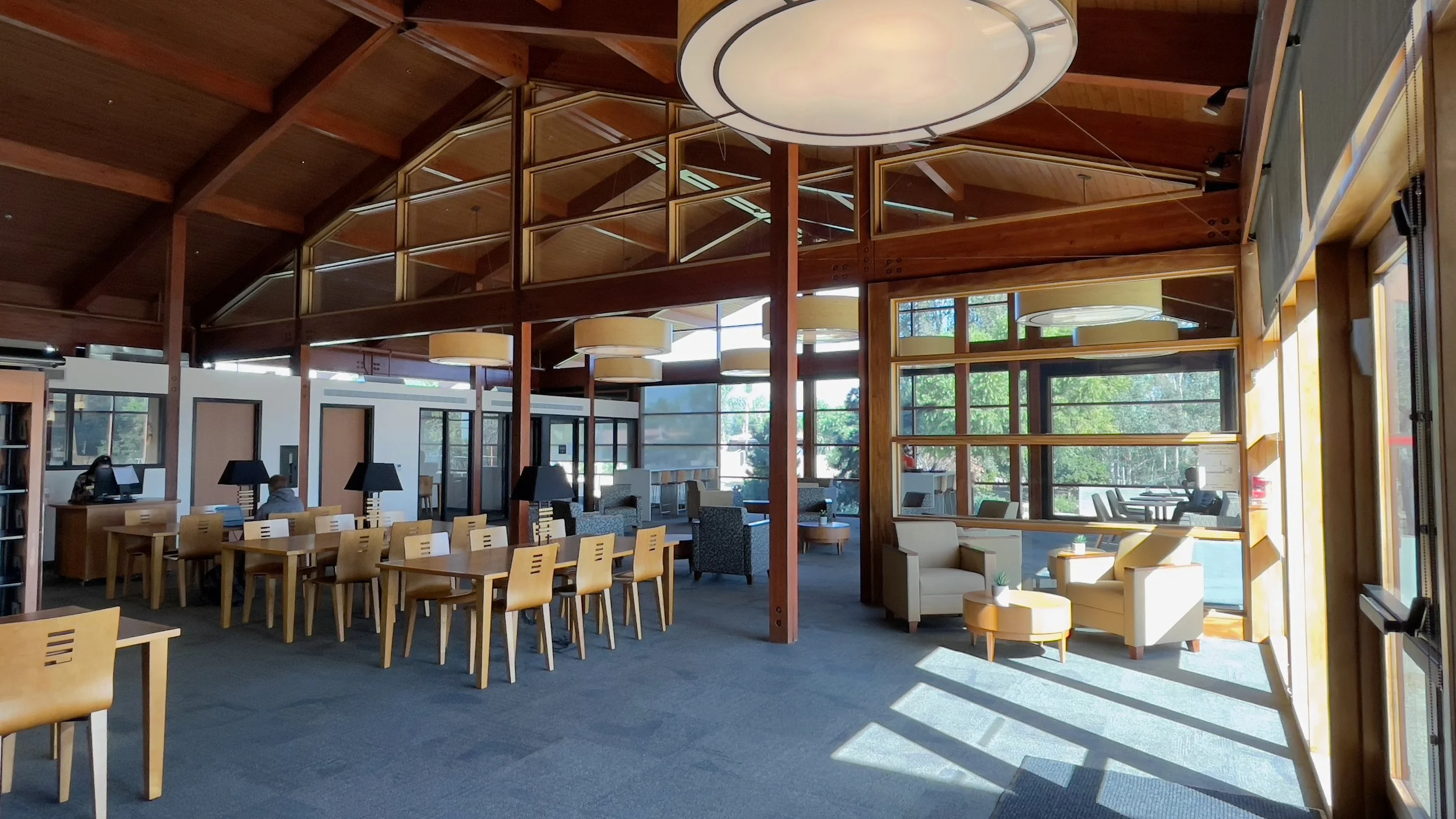 21-1021 Woodcrest Library (20).jpeg