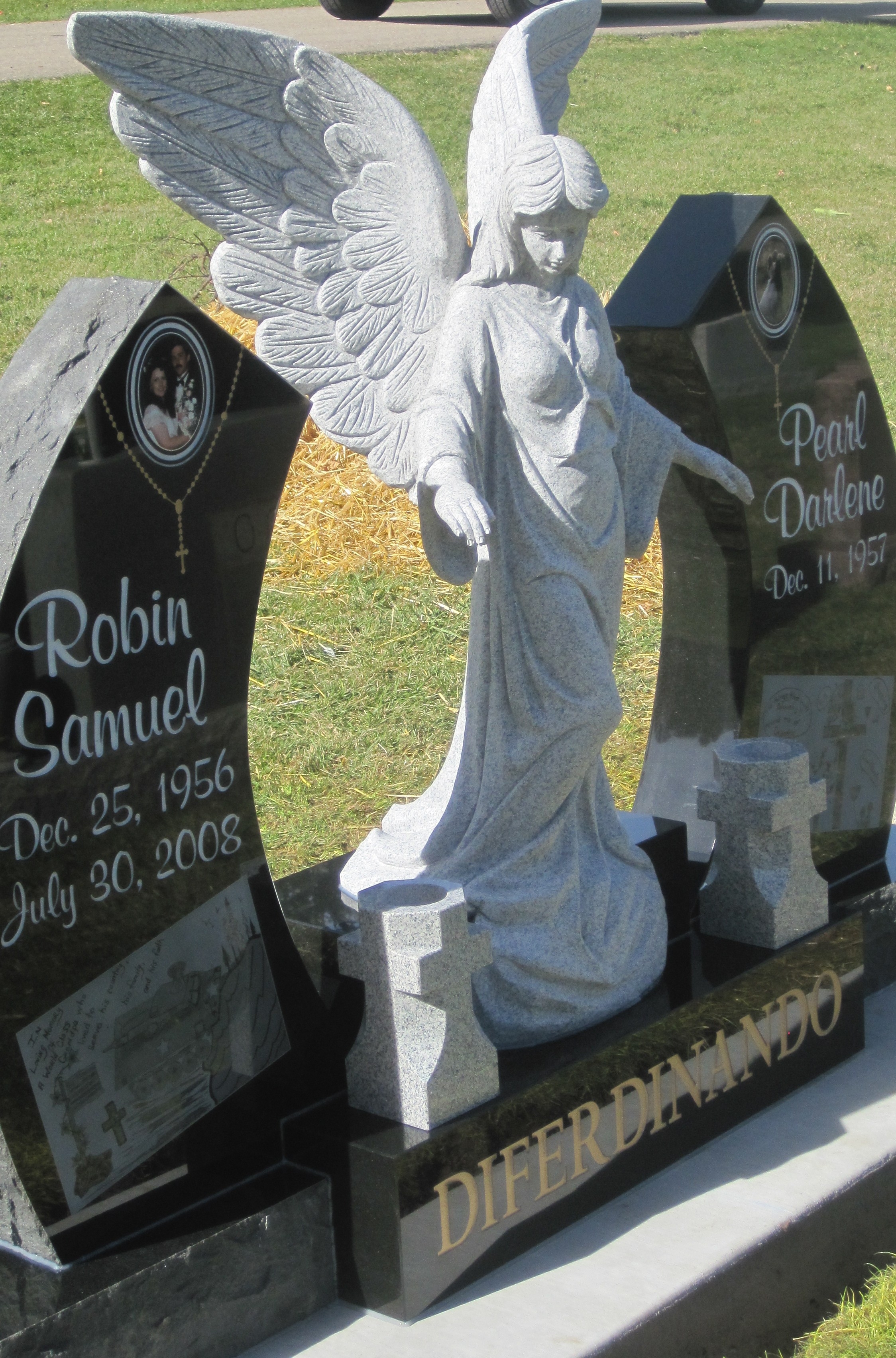 5 Different Styles of Cemetery Monuments   St. Charles Monuments