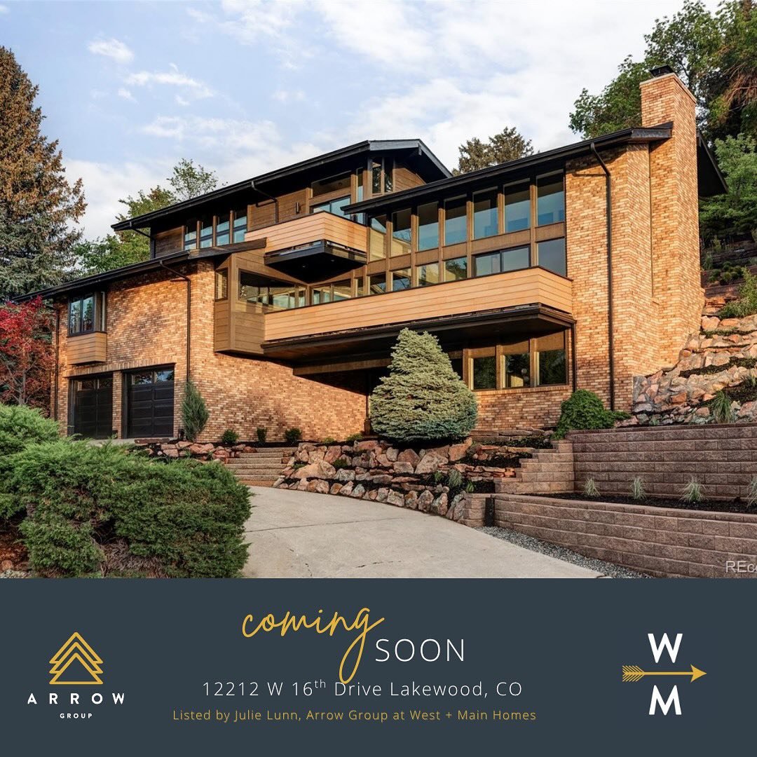 ✨NEW LISTING✨

📍12212 W 16th Drive Lakewood, Co

4🛌 4🛌

🏠Showings start Friday 6/6 

This one-of-a-kind midcentury home blends 1968 style, modern updates and jaw-dropping views on a quiet Applewood street. Perched into the hillside of Applewood B