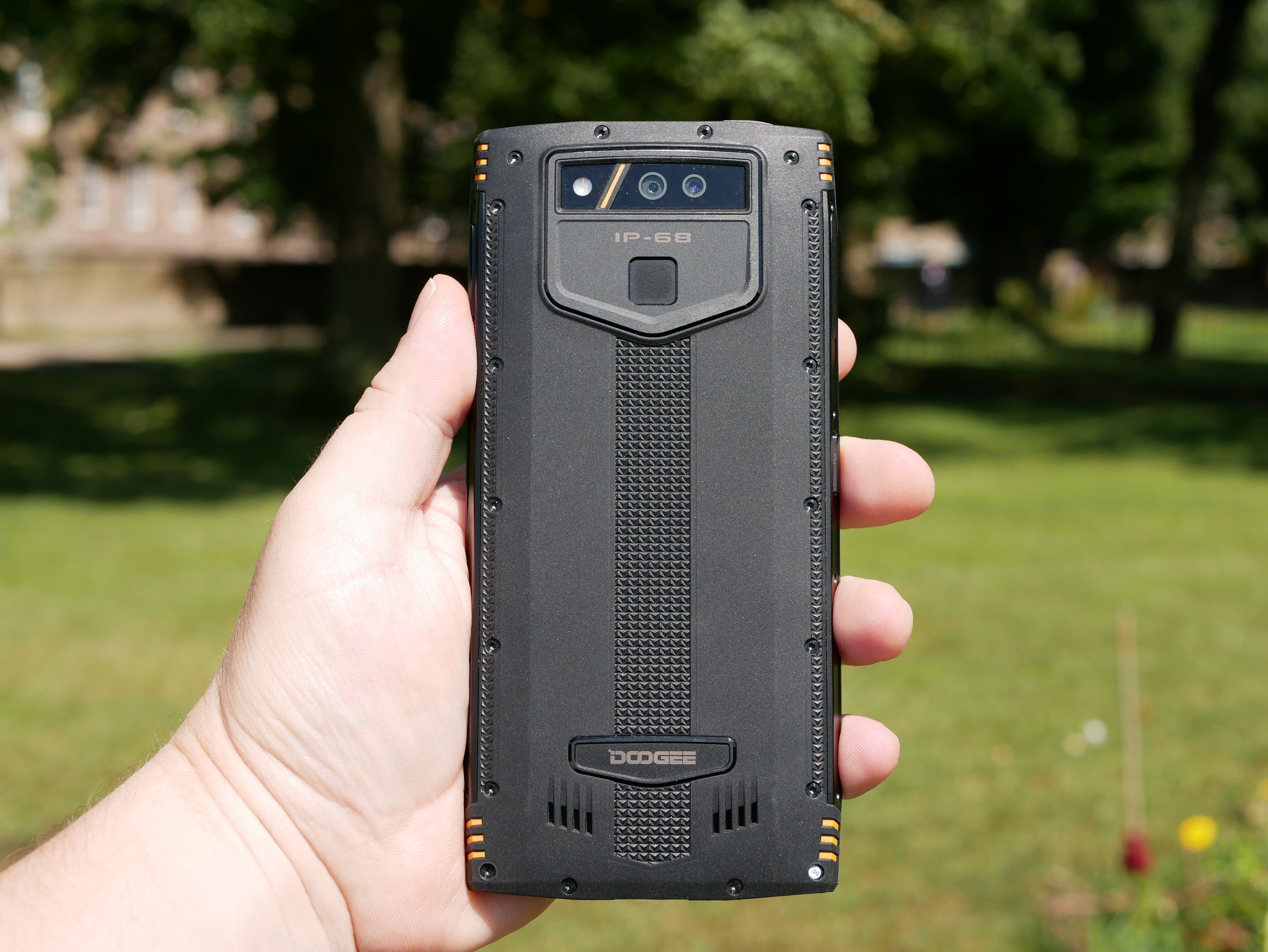 Doogee S50 Review - Endurance Brick
