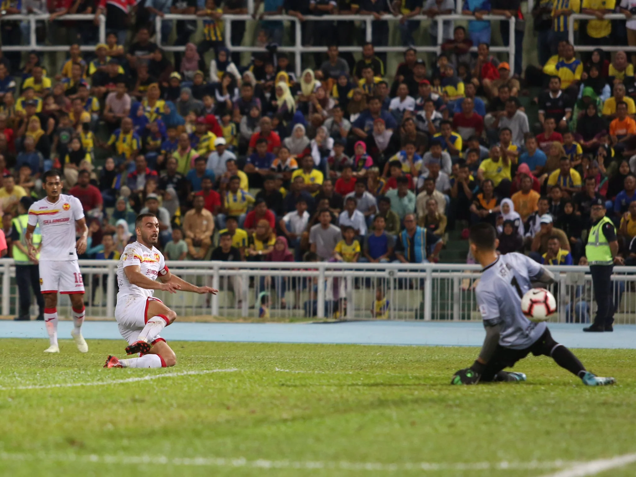 Just A Few Things: Pahang Vs. Selangor