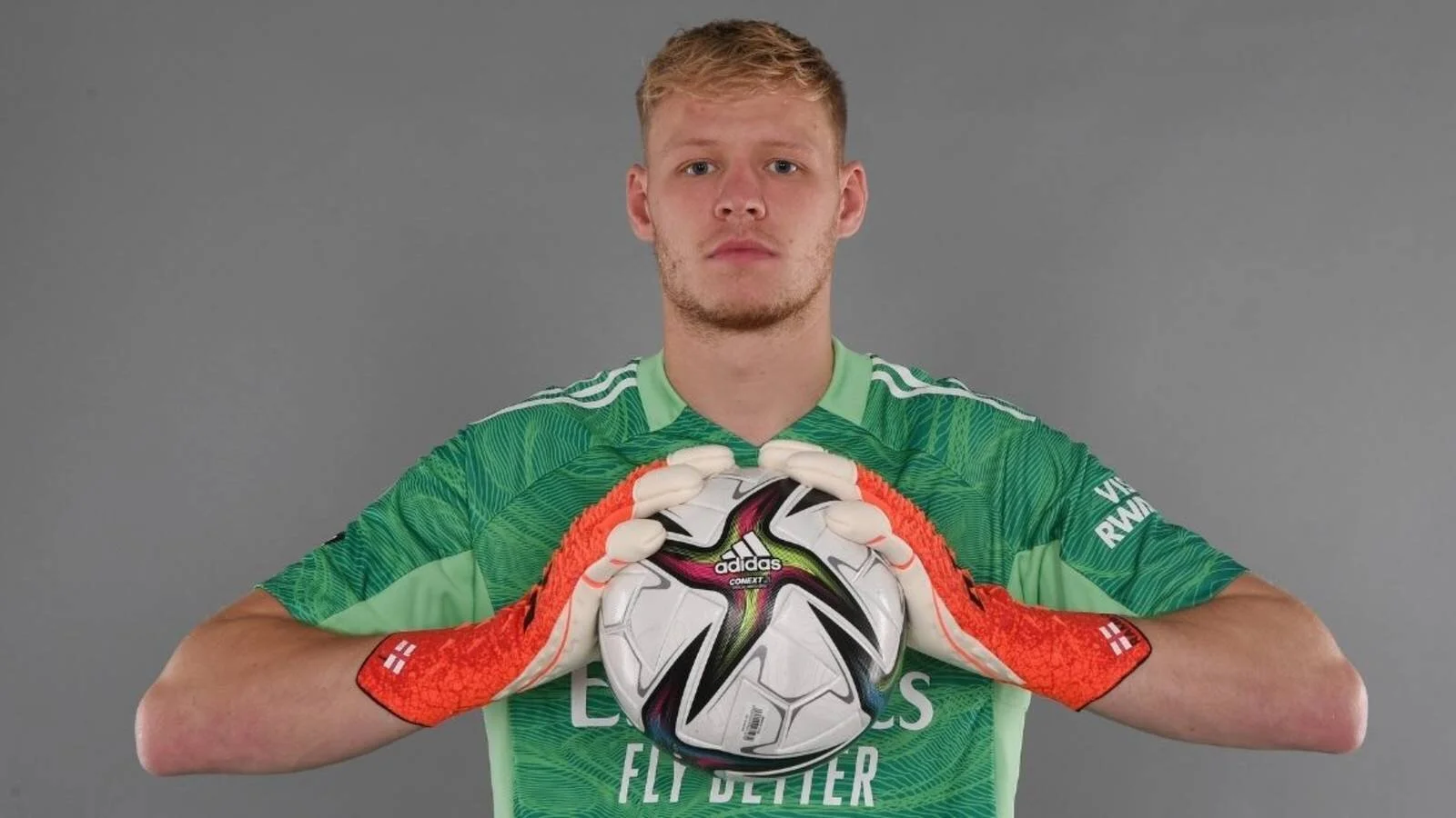 Pitch-side: the Tale of Ramsdale