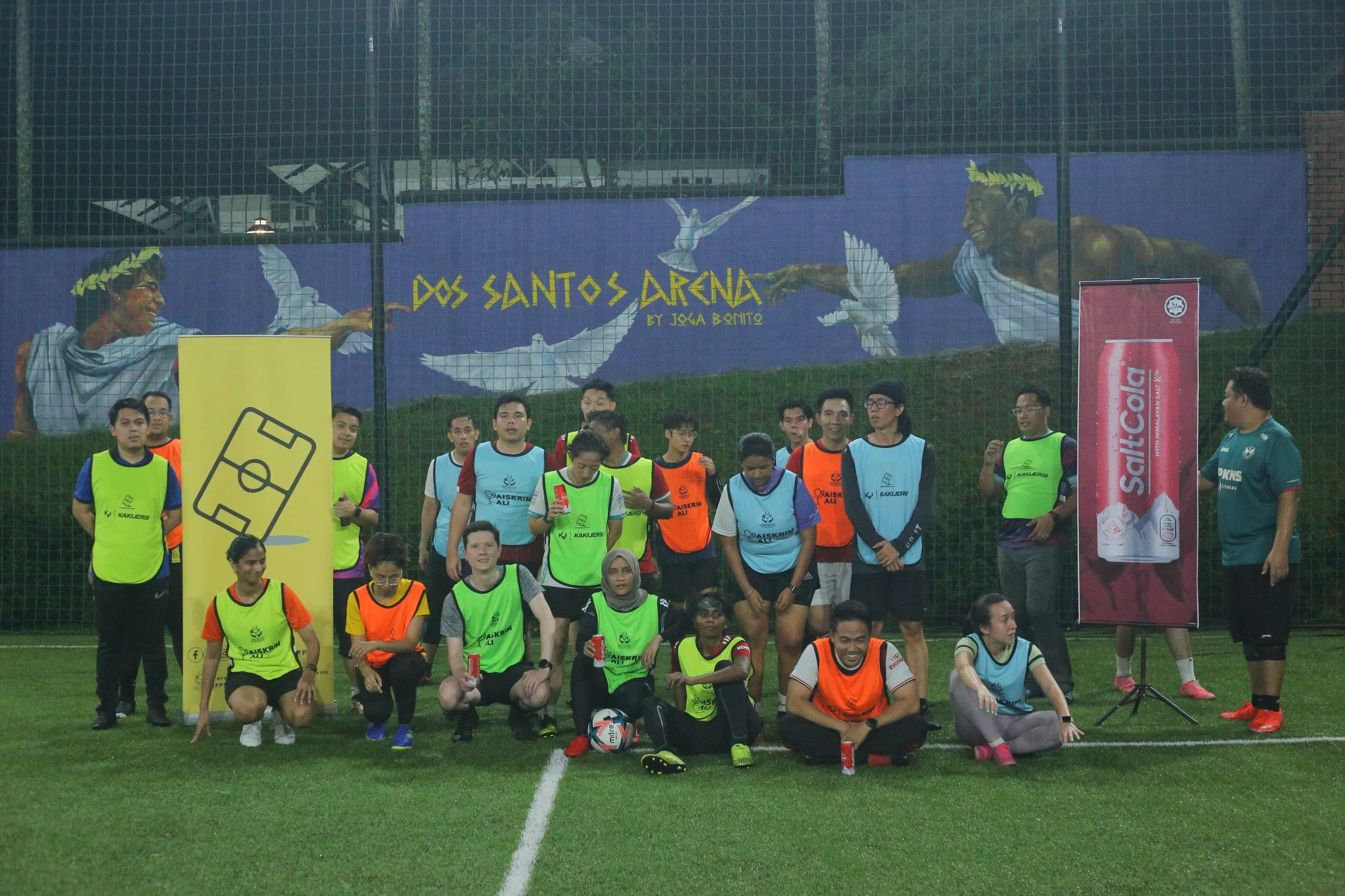 Mix Football @ Dos Santos Arena 