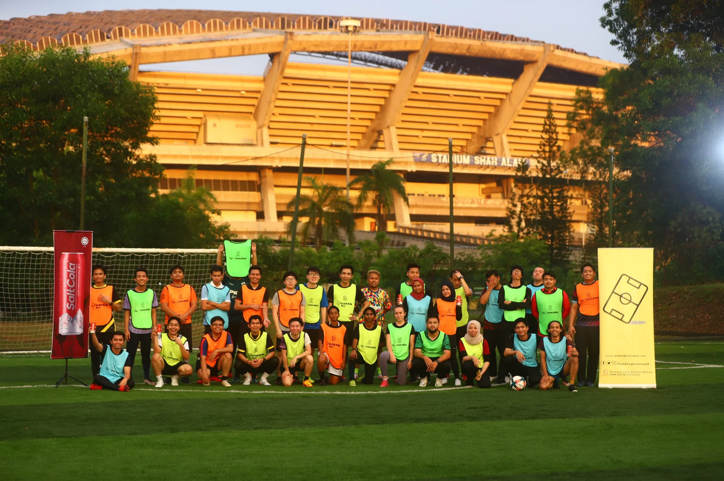 Mix Football @ EV Arena